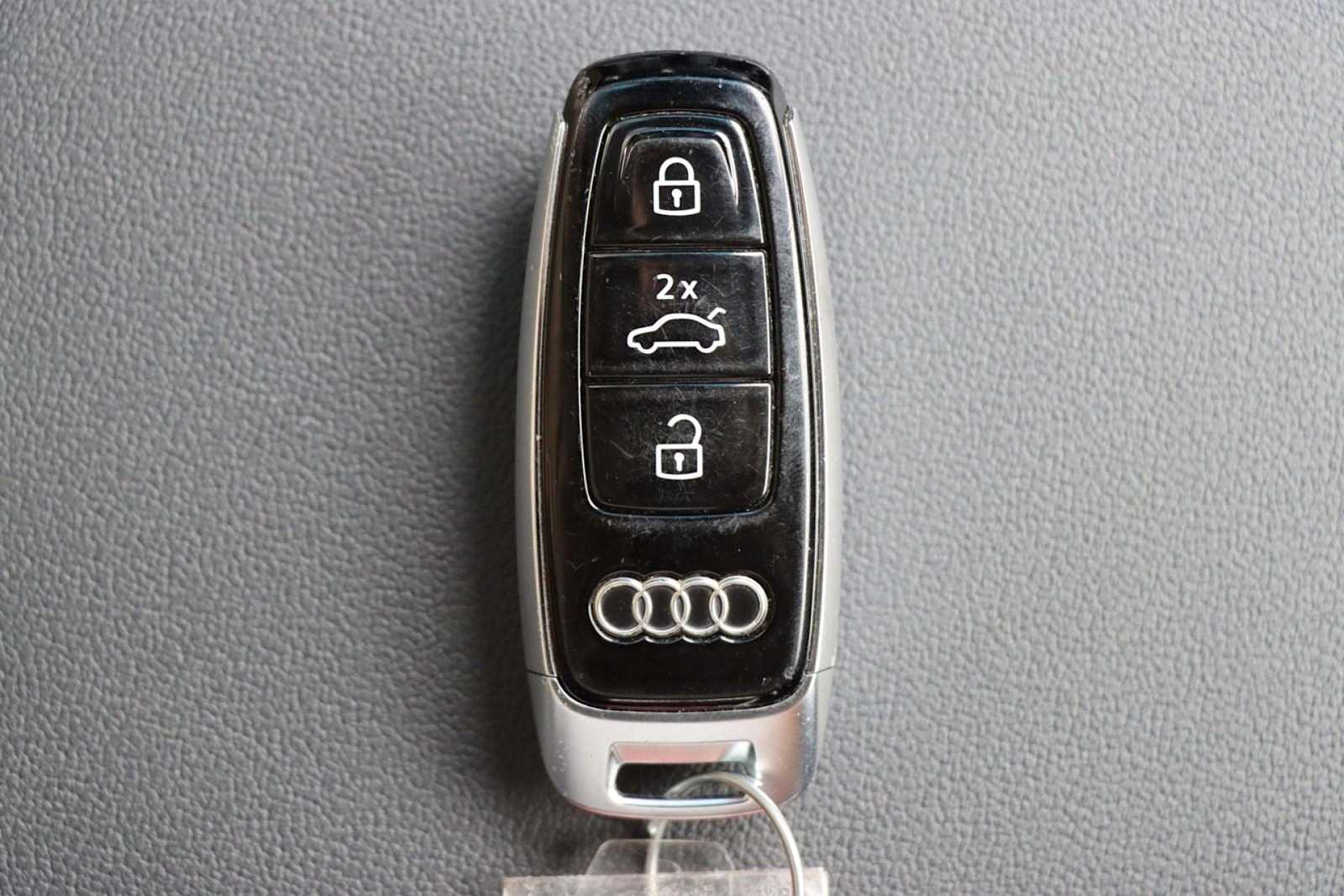 Thumbnail: 2024 Audi Q7 - 26