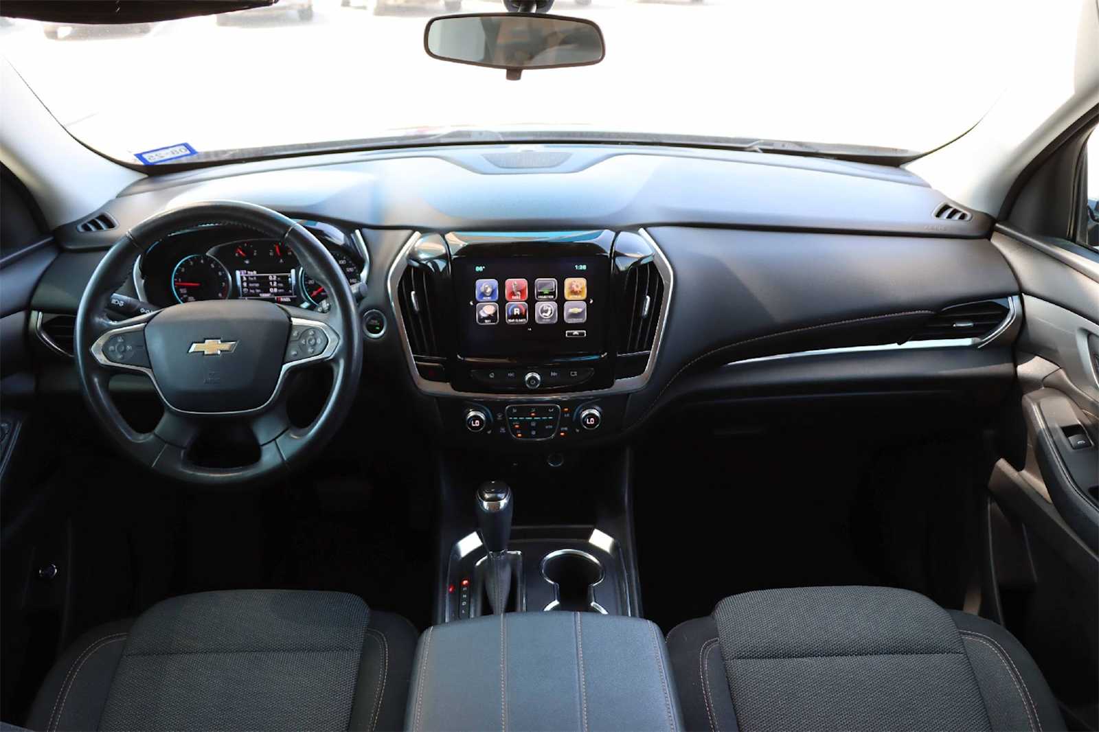 Thumbnail: 2019 Chevrolet Traverse - 9