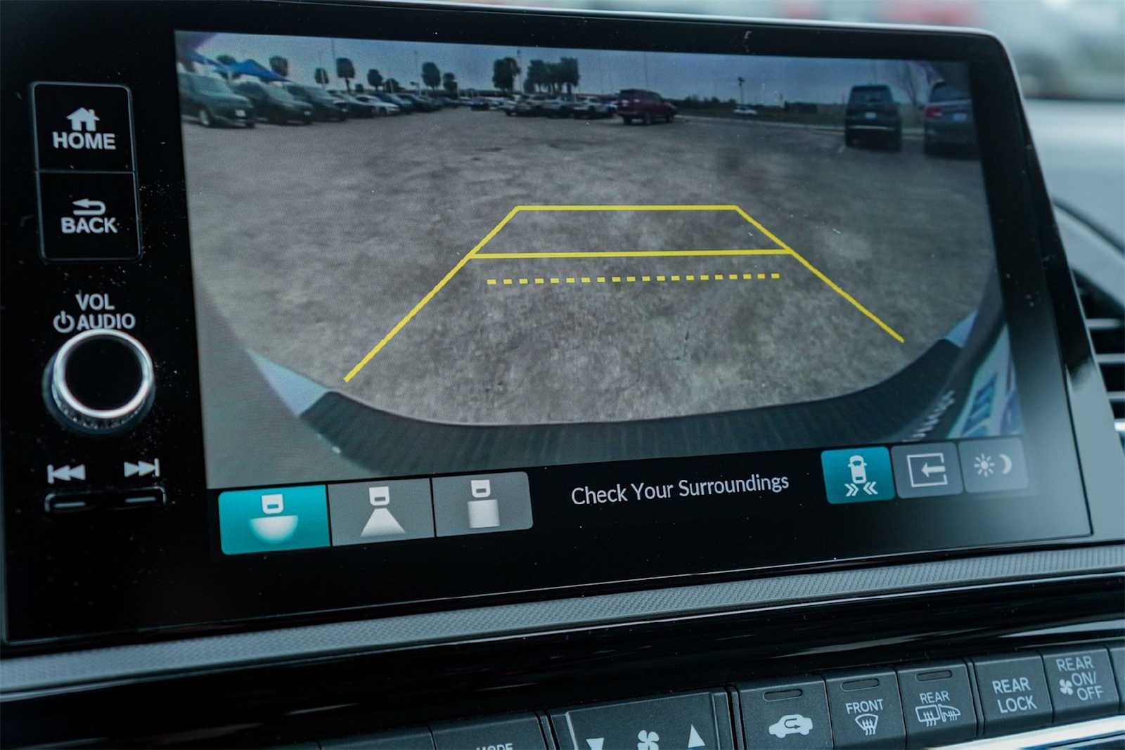 Thumbnail: 2026 Honda Odyssey - 24