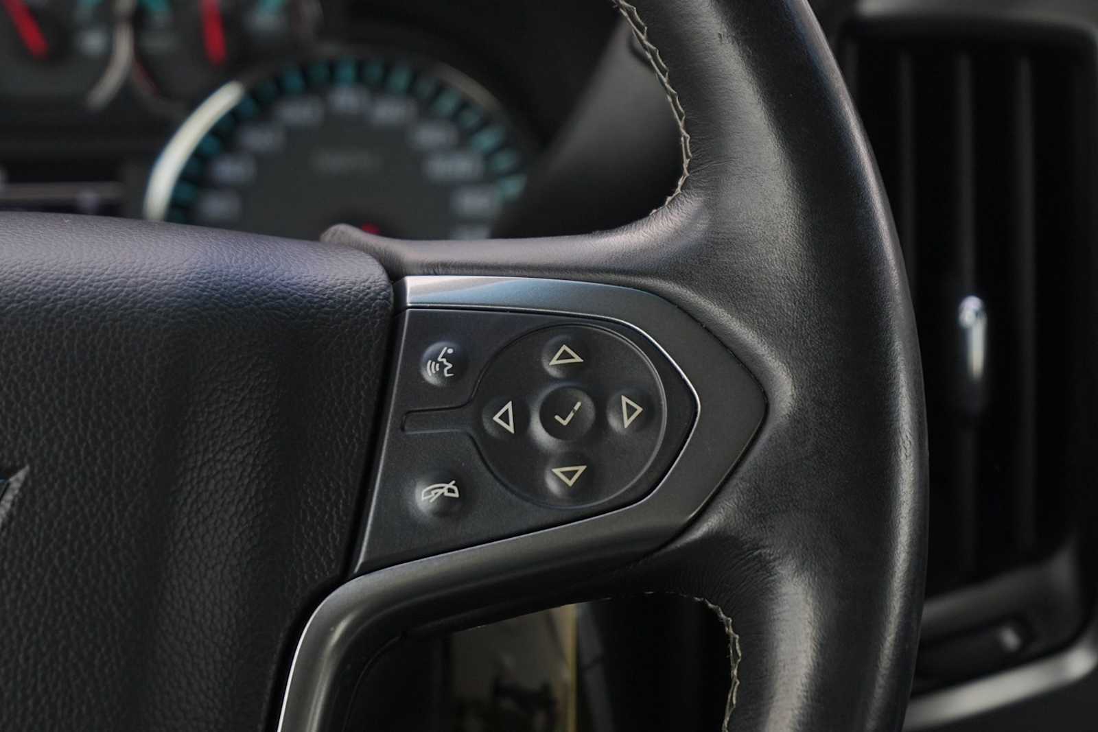 Thumbnail: 2014 Chevrolet Silverado 1500 - 18