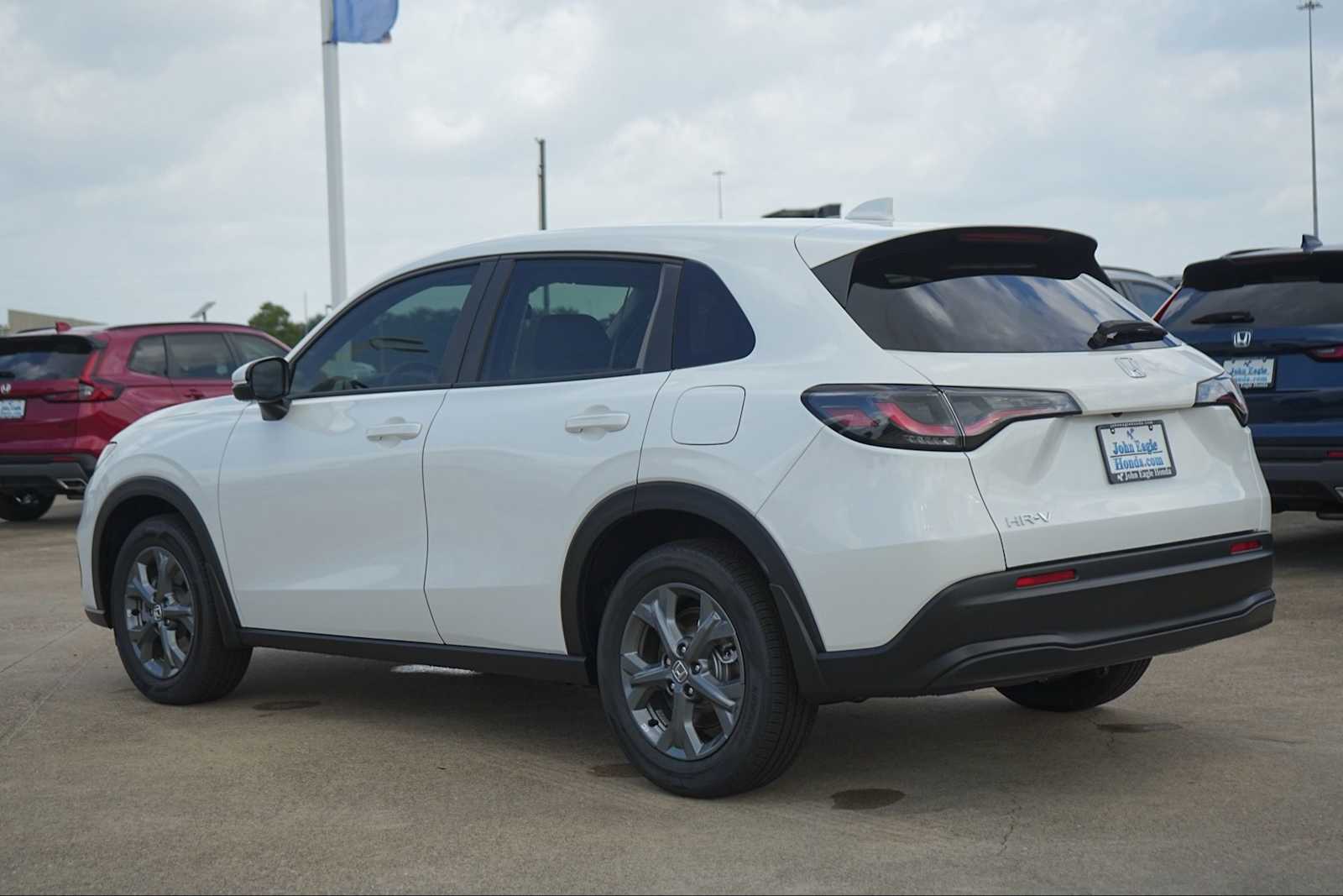 Thumbnail: 2027 Honda HR-V - 4