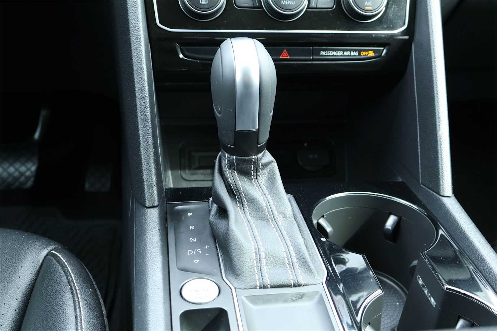 Thumbnail: 2021 Volkswagen Atlas - 17