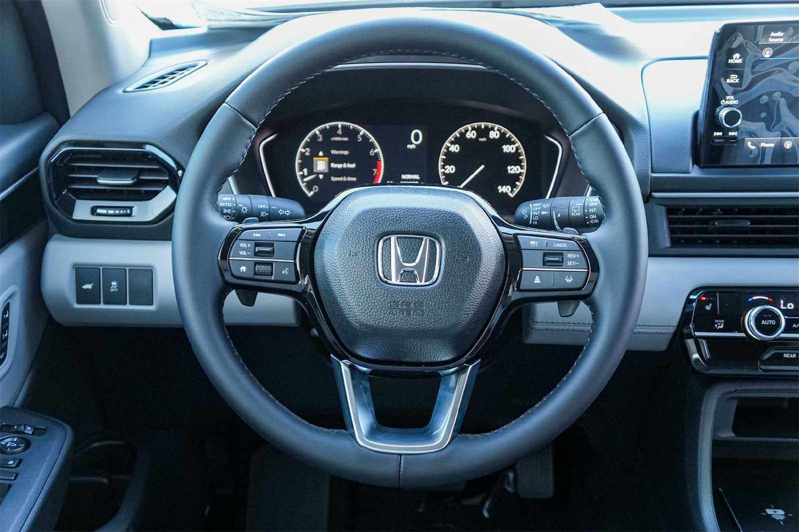 Thumbnail: 2025 Honda Pilot - 15