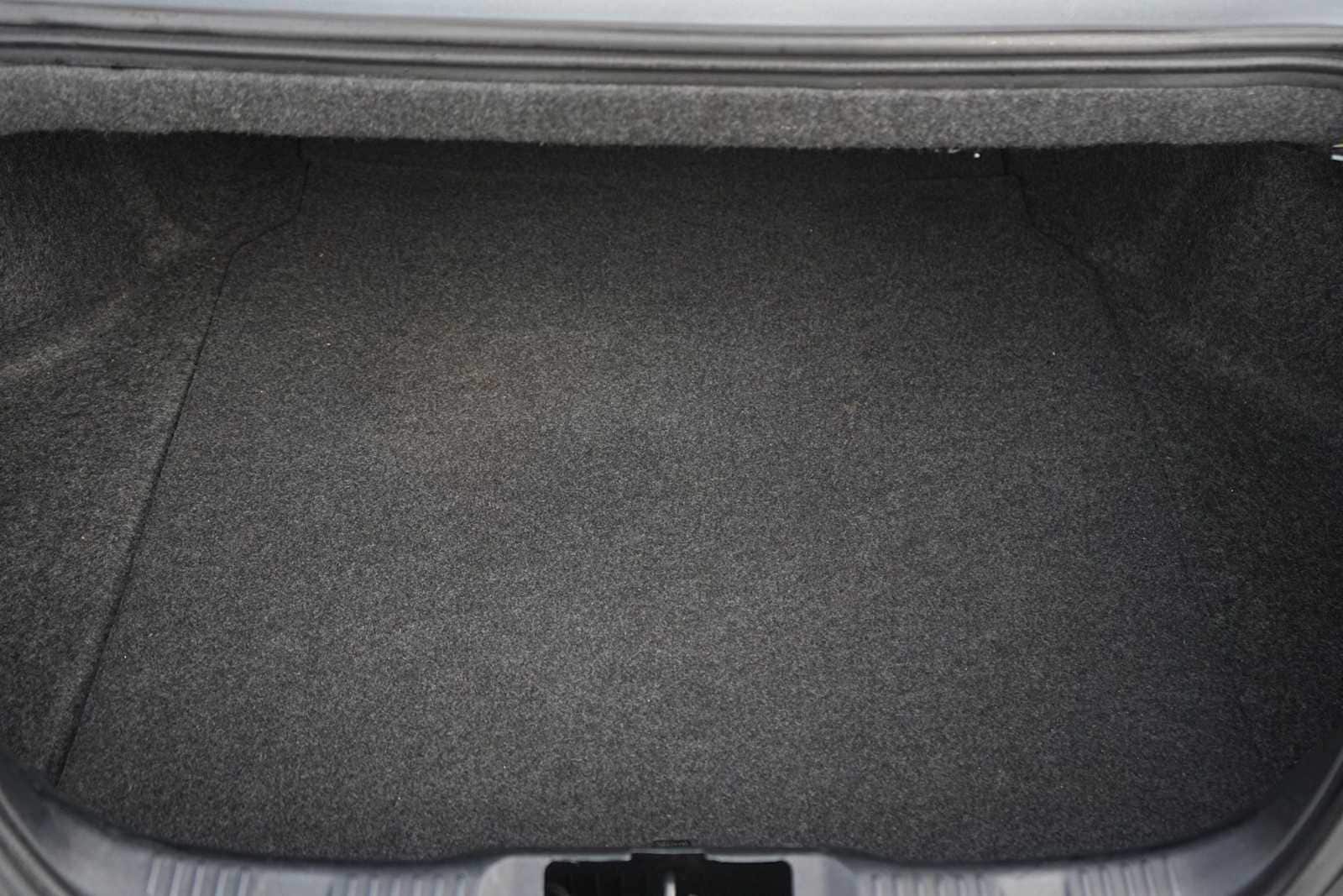 Thumbnail: 2022 Ford Mustang - 27