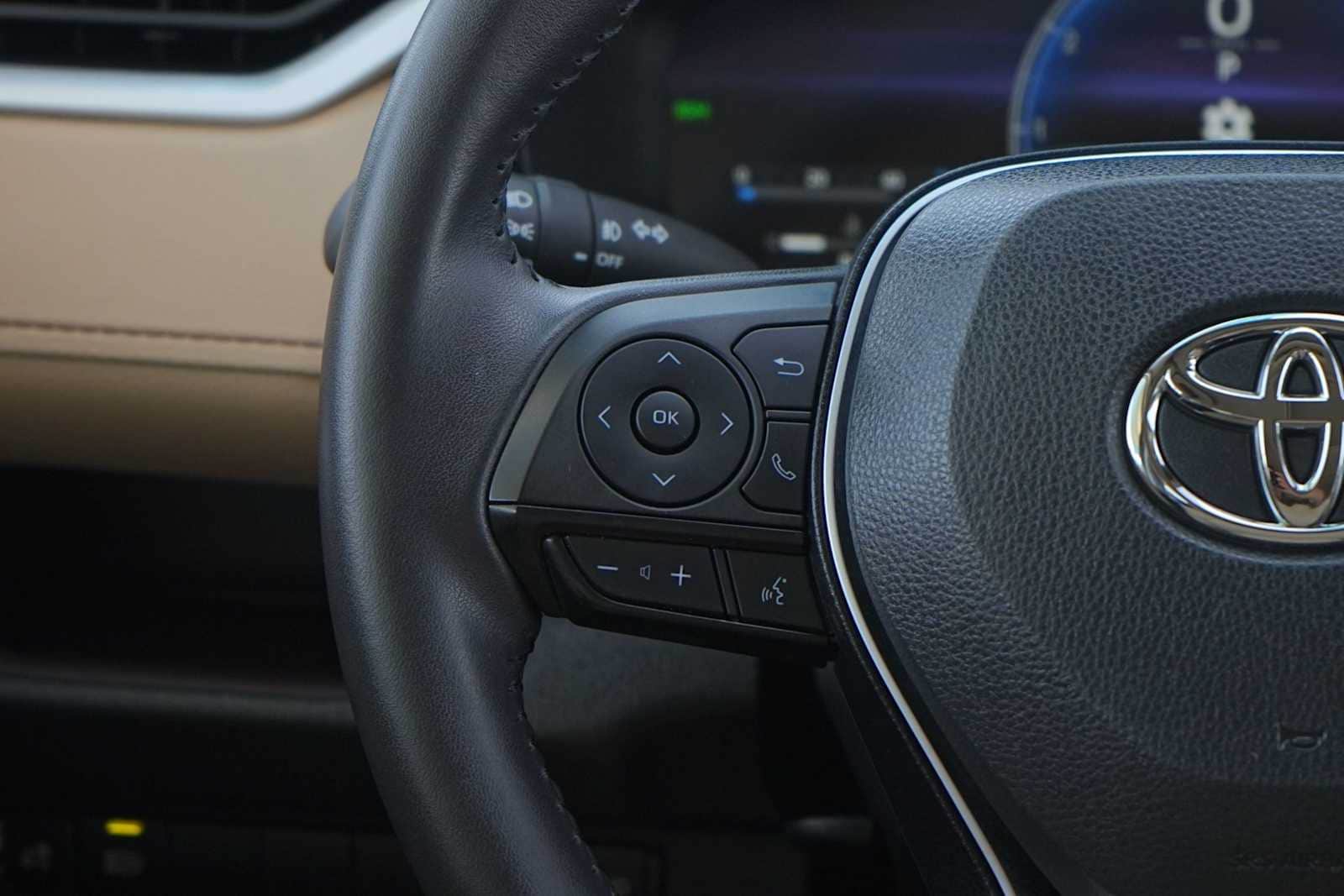 Thumbnail: 2024 Toyota RAV4 - 17