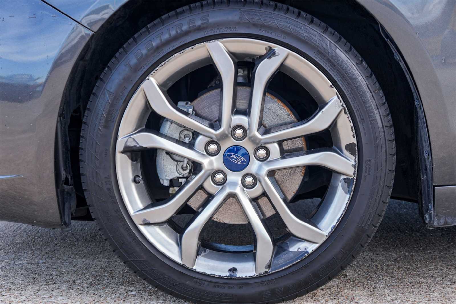 Thumbnail: 2019 Ford Fusion - 8