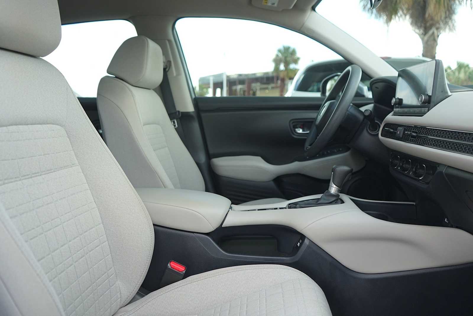 Thumbnail: 2023 Honda HR-V - 15