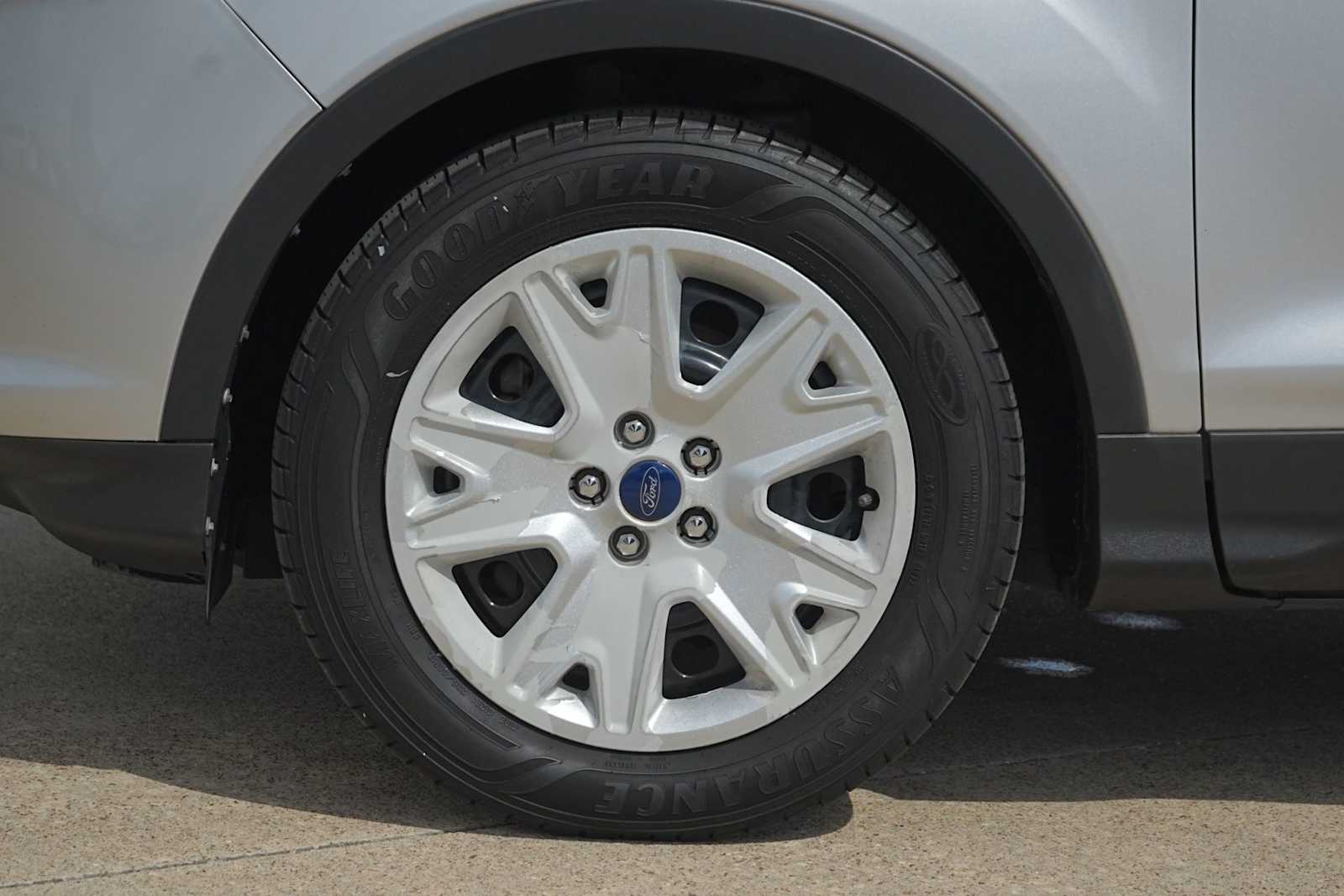 Thumbnail: 2014 Ford Escape - 7