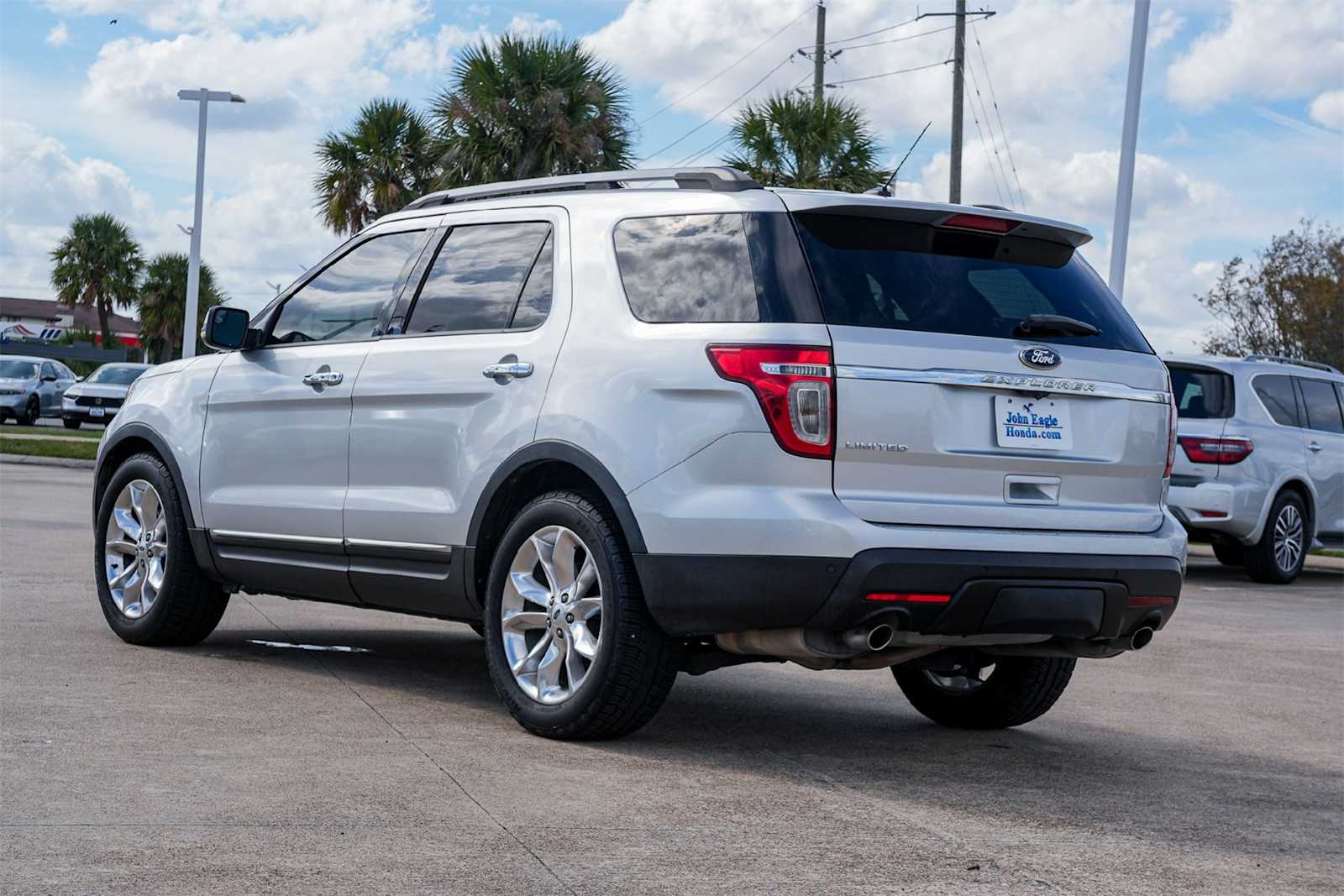 Thumbnail: 2012 Ford Explorer - 4