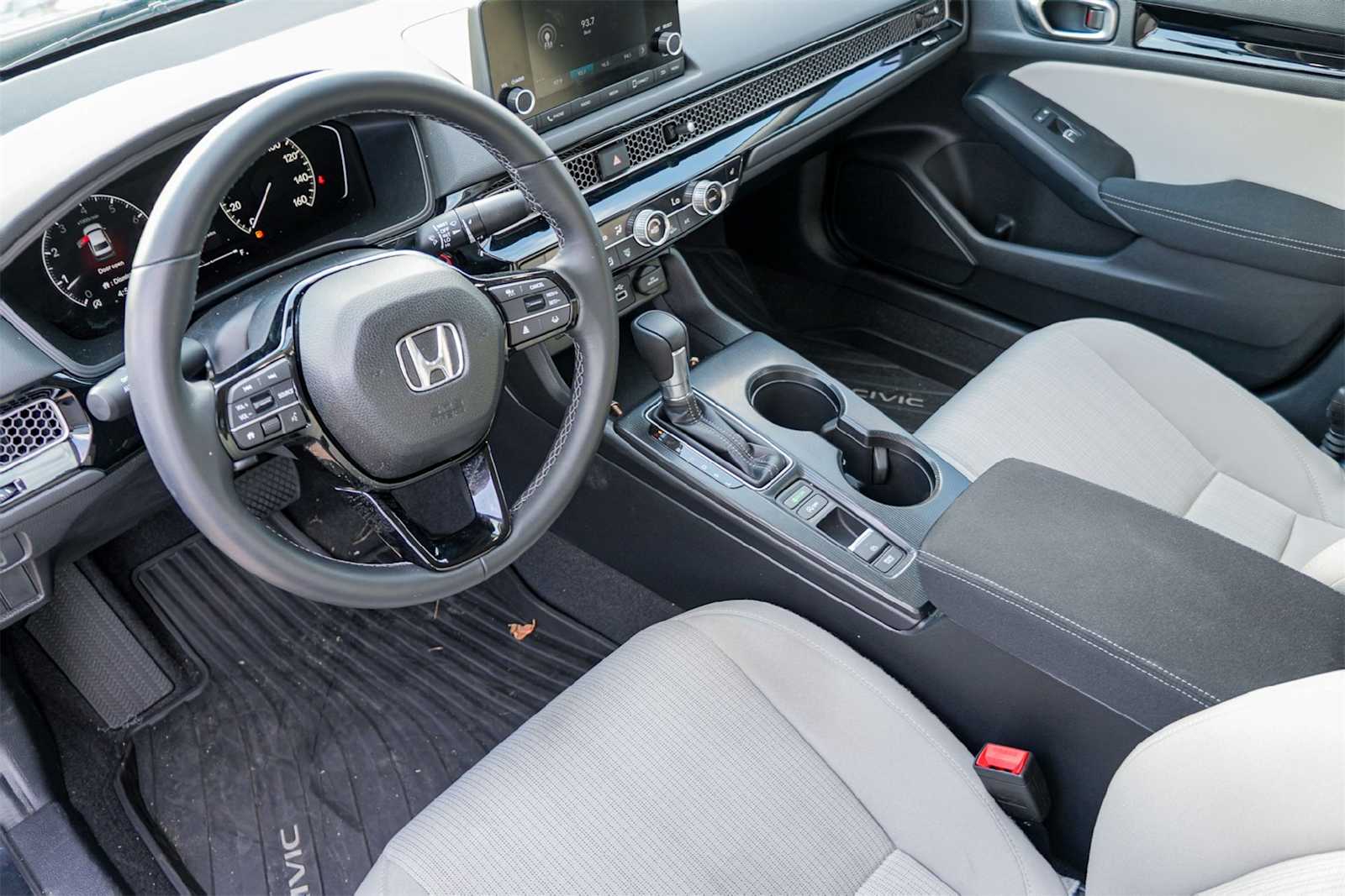 Thumbnail: 2024 Honda Civic - 2