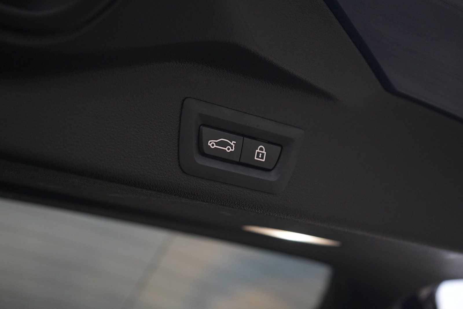 Thumbnail: 2021 BMW X5 - 26