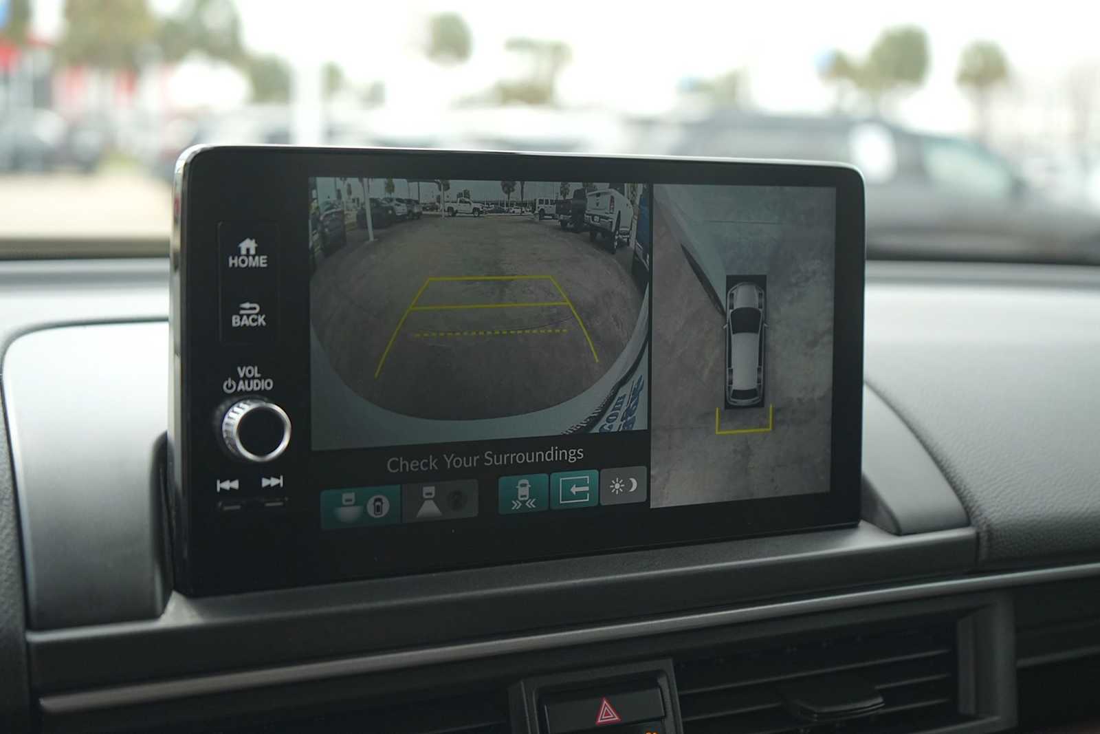 Thumbnail: 2025 Honda Pilot - 22