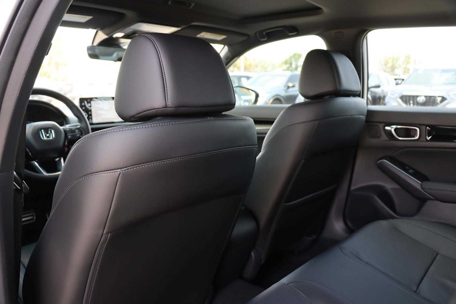 Thumbnail: 2025 Honda Civic - 13