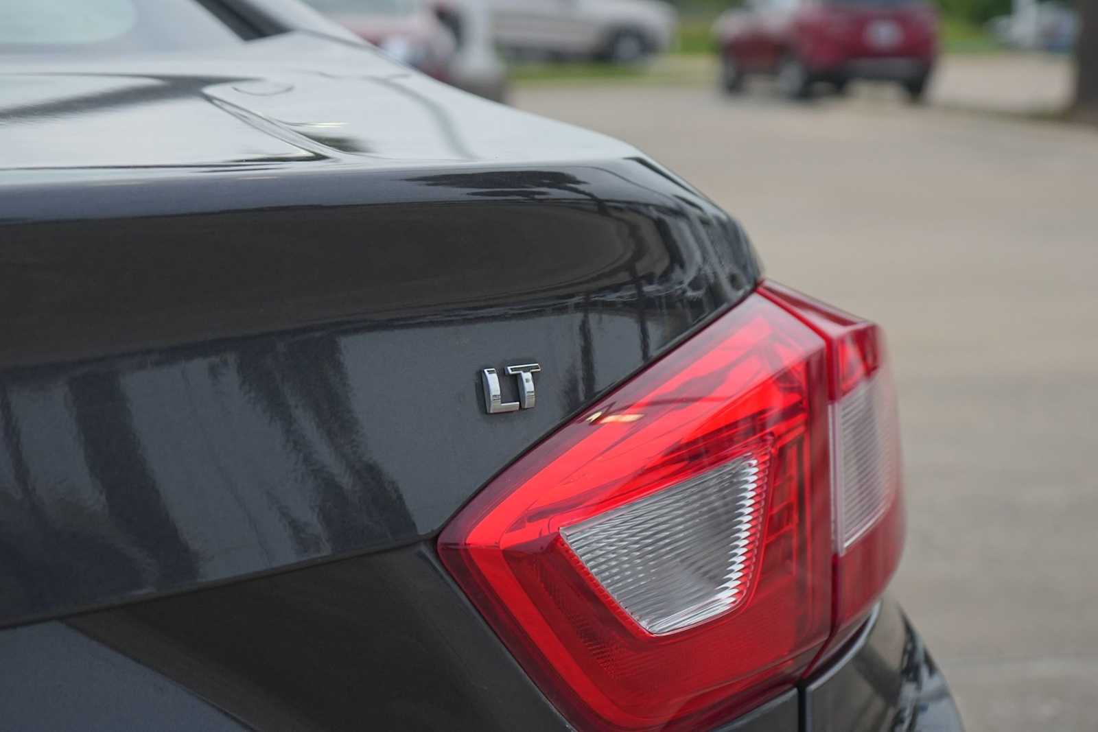 Thumbnail: 2016 Chevrolet Cruze - 8