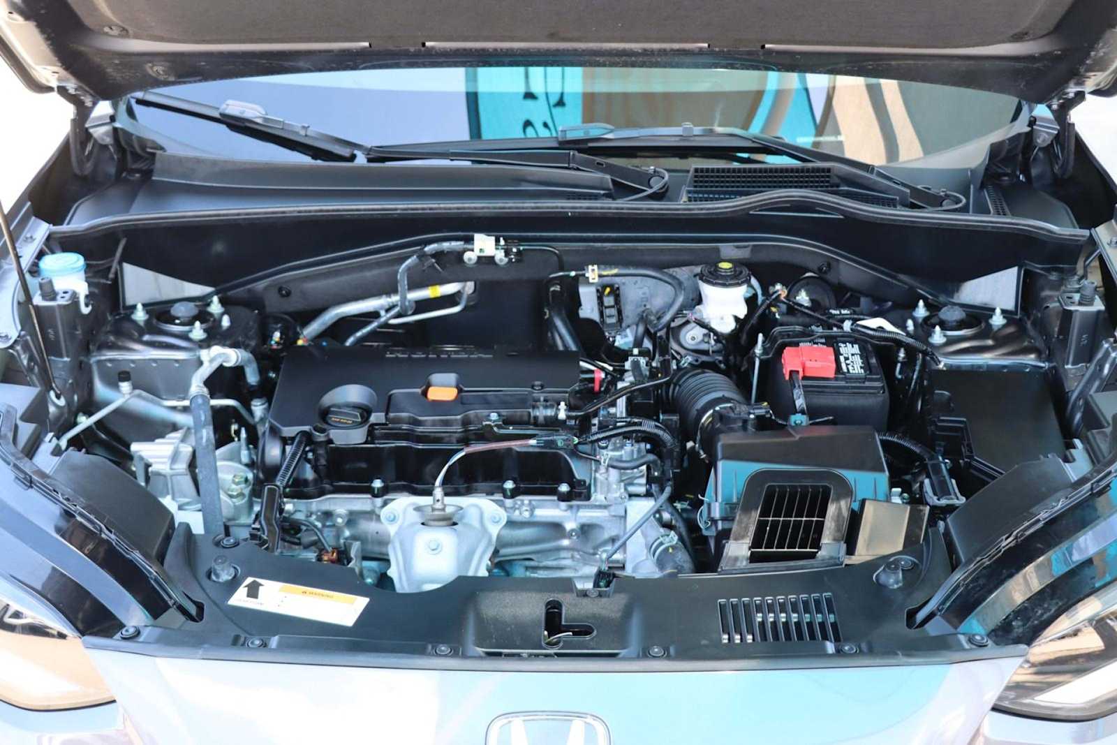 Thumbnail: 2025 Honda HR-V - 9