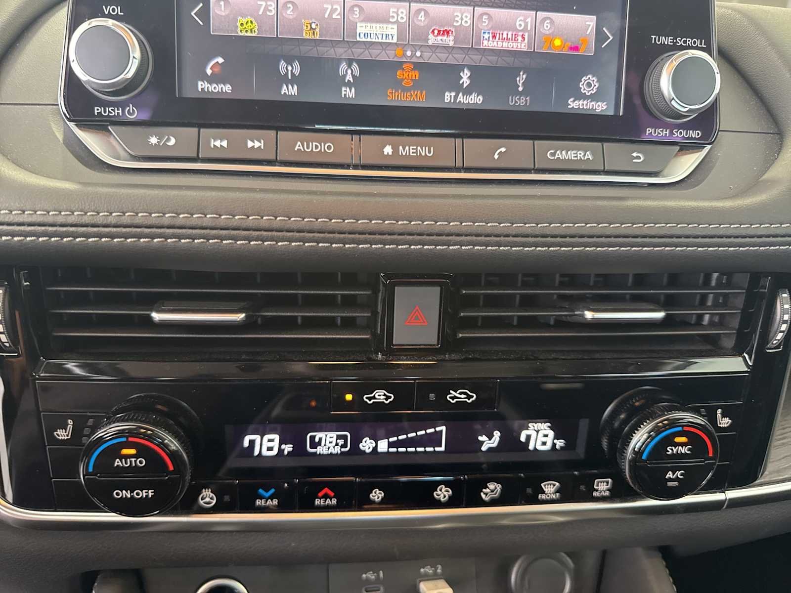 Thumbnail: 2021 Nissan Rogue - 10