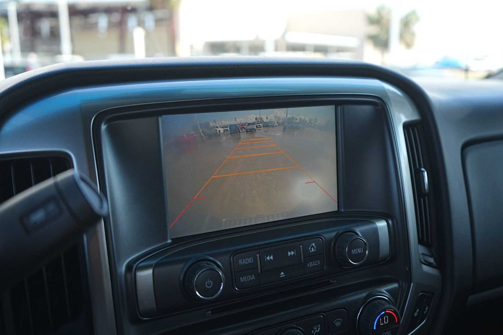 Thumbnail: 2015 Chevrolet Silverado 1500 - 23