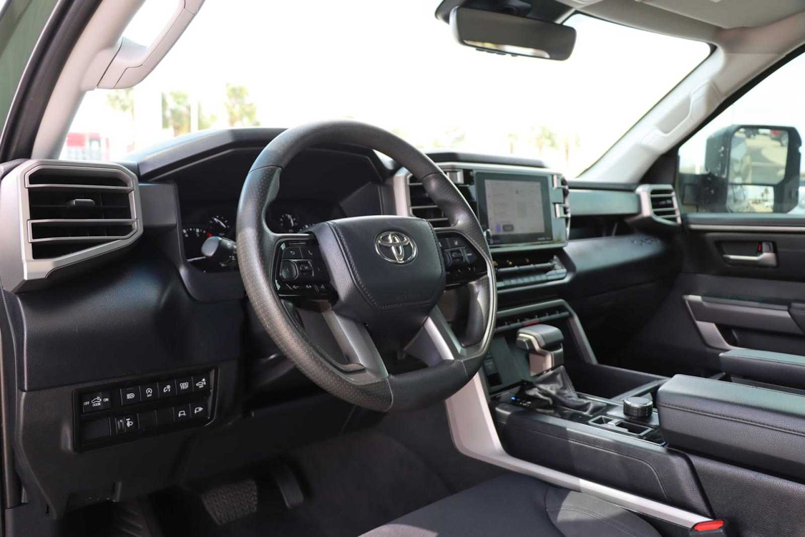 2022 Toyota Tundra SR5 2