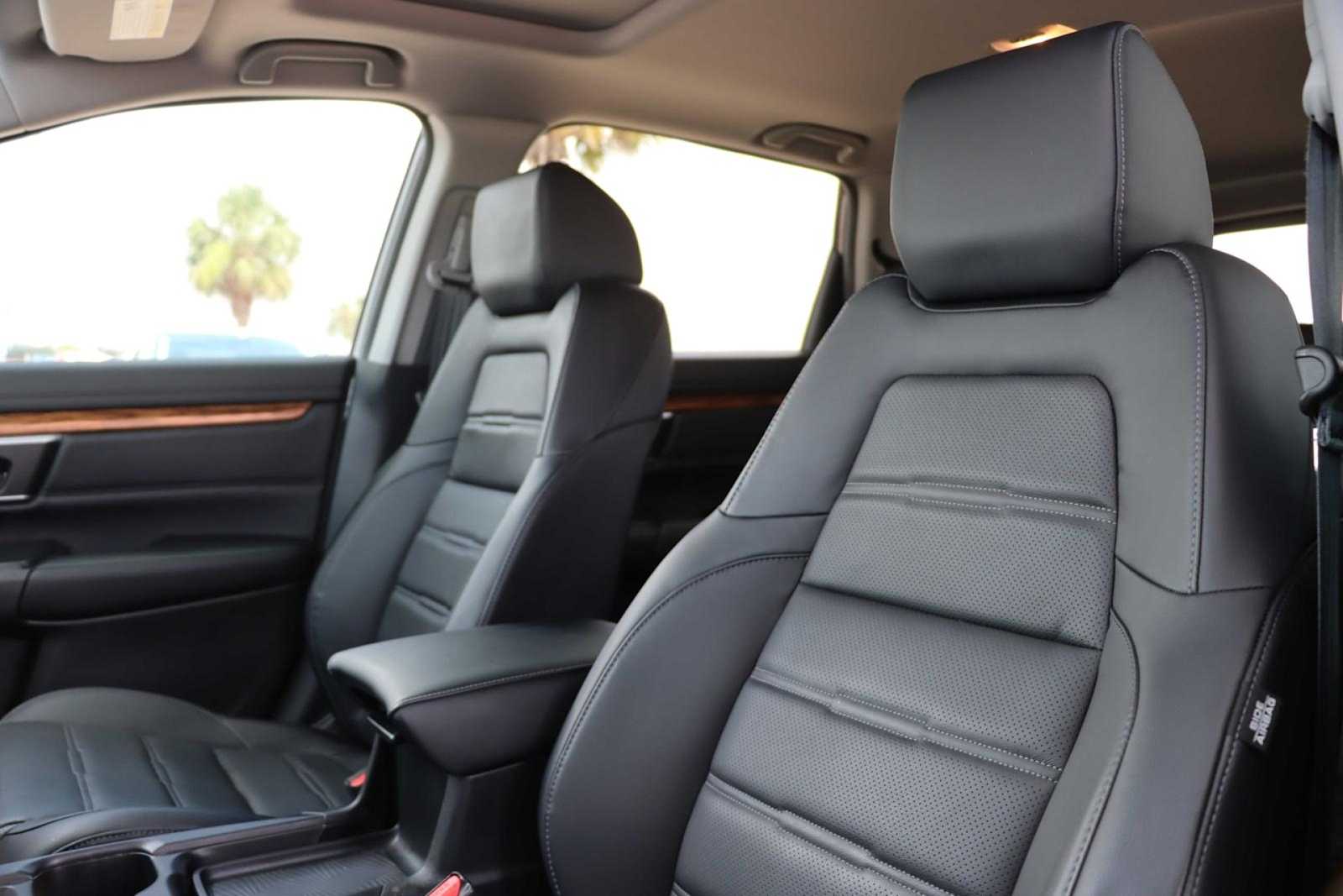 2018 Honda CR-V Touring 11