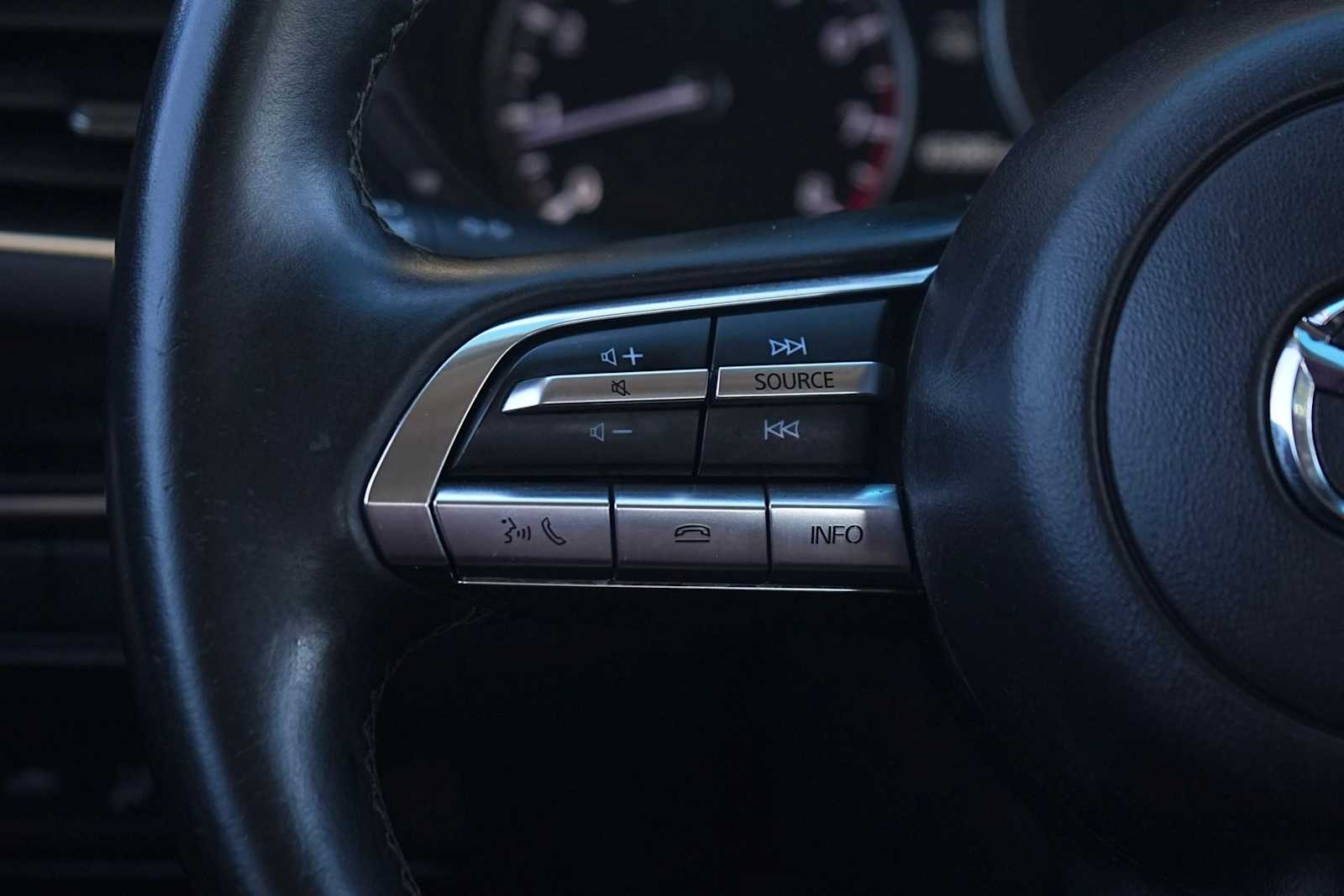 Thumbnail: 2023 Mazda Mazda3 - 17