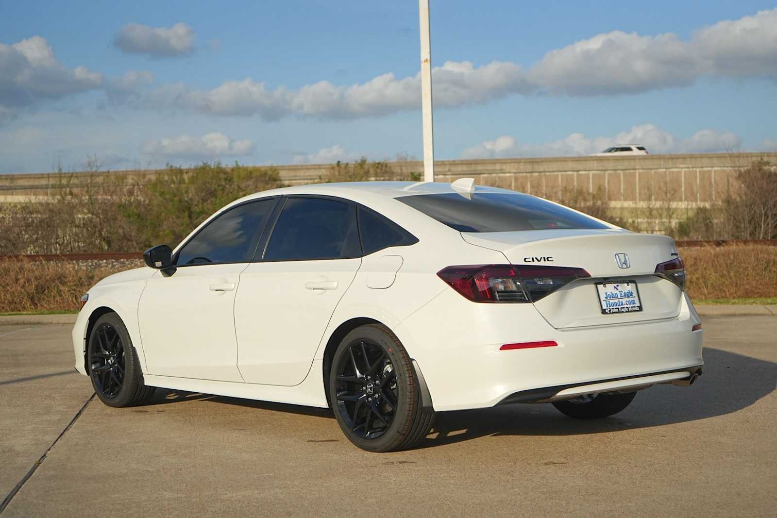 Thumbnail: 2026 Honda Civic - 4