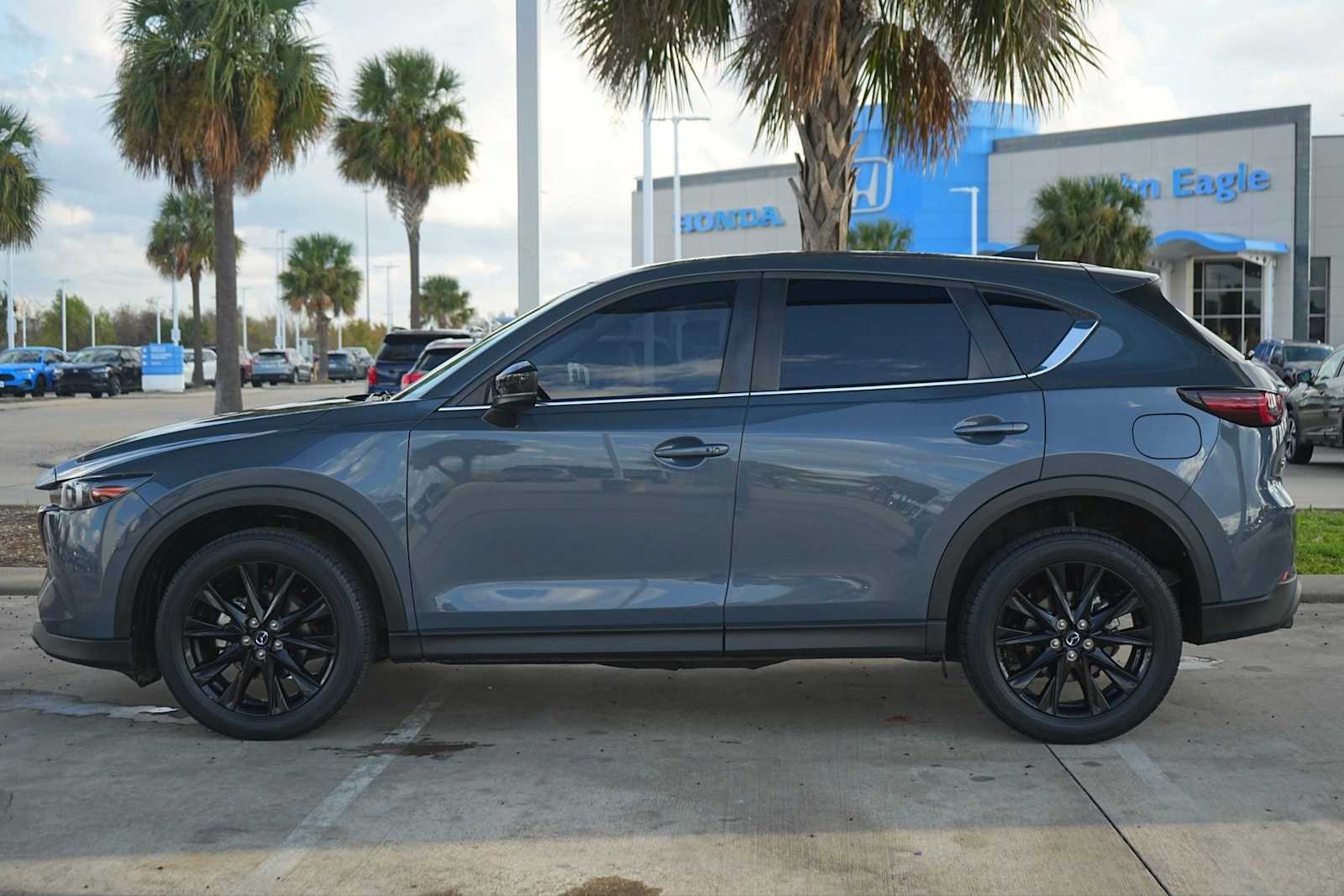 Thumbnail: 2022 Mazda CX-5 - 3