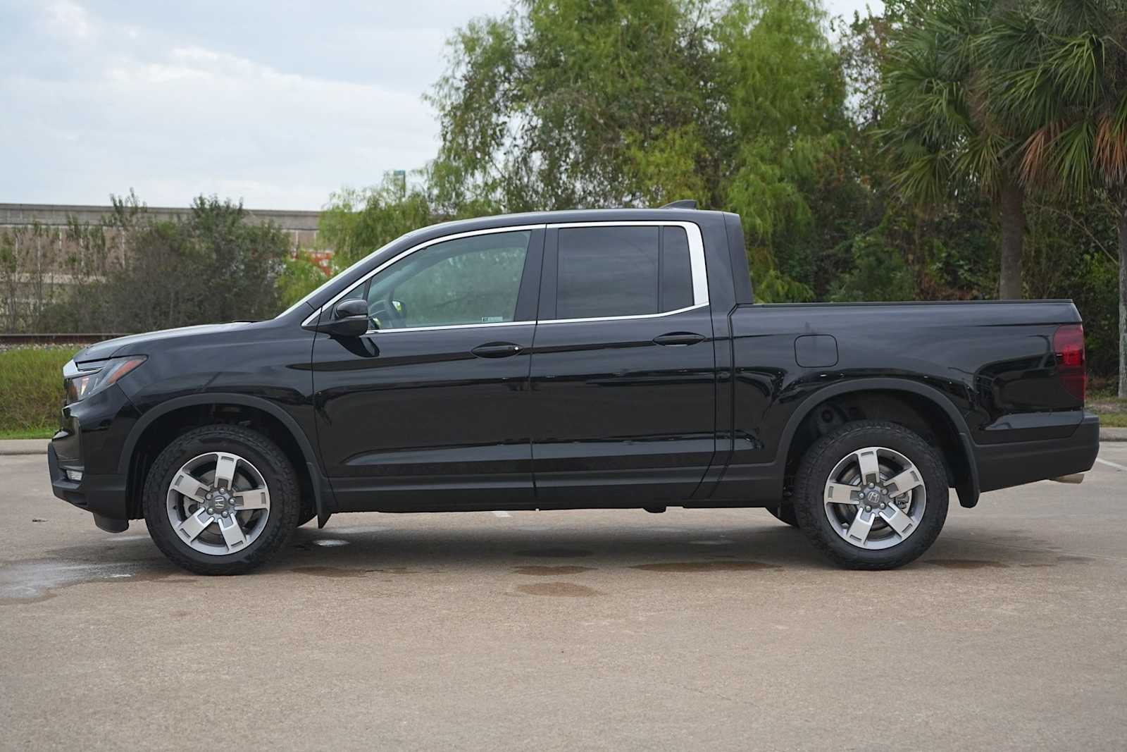 2026 Honda Ridgeline RTL photo 3