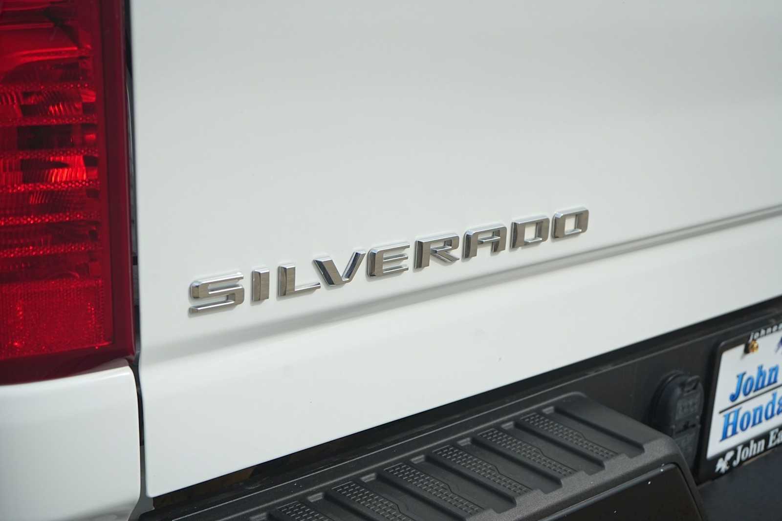 Thumbnail: 2024 Chevrolet Silverado 2500 - 8