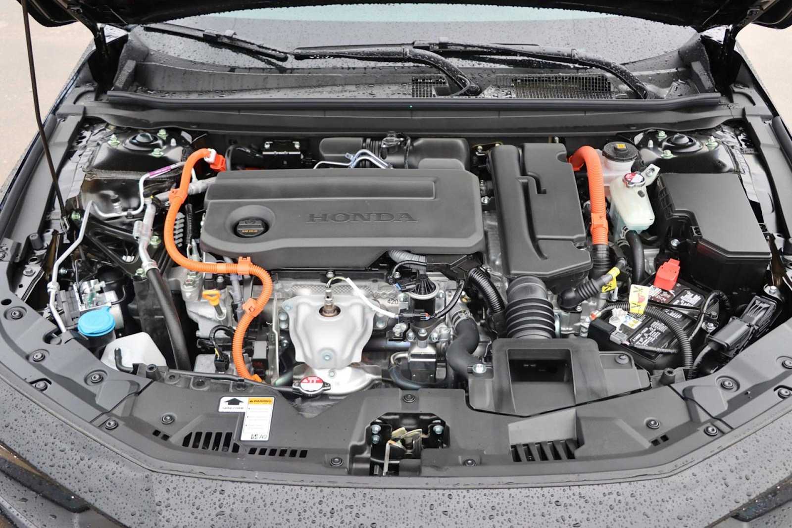 2025 Honda Accord Sport 8