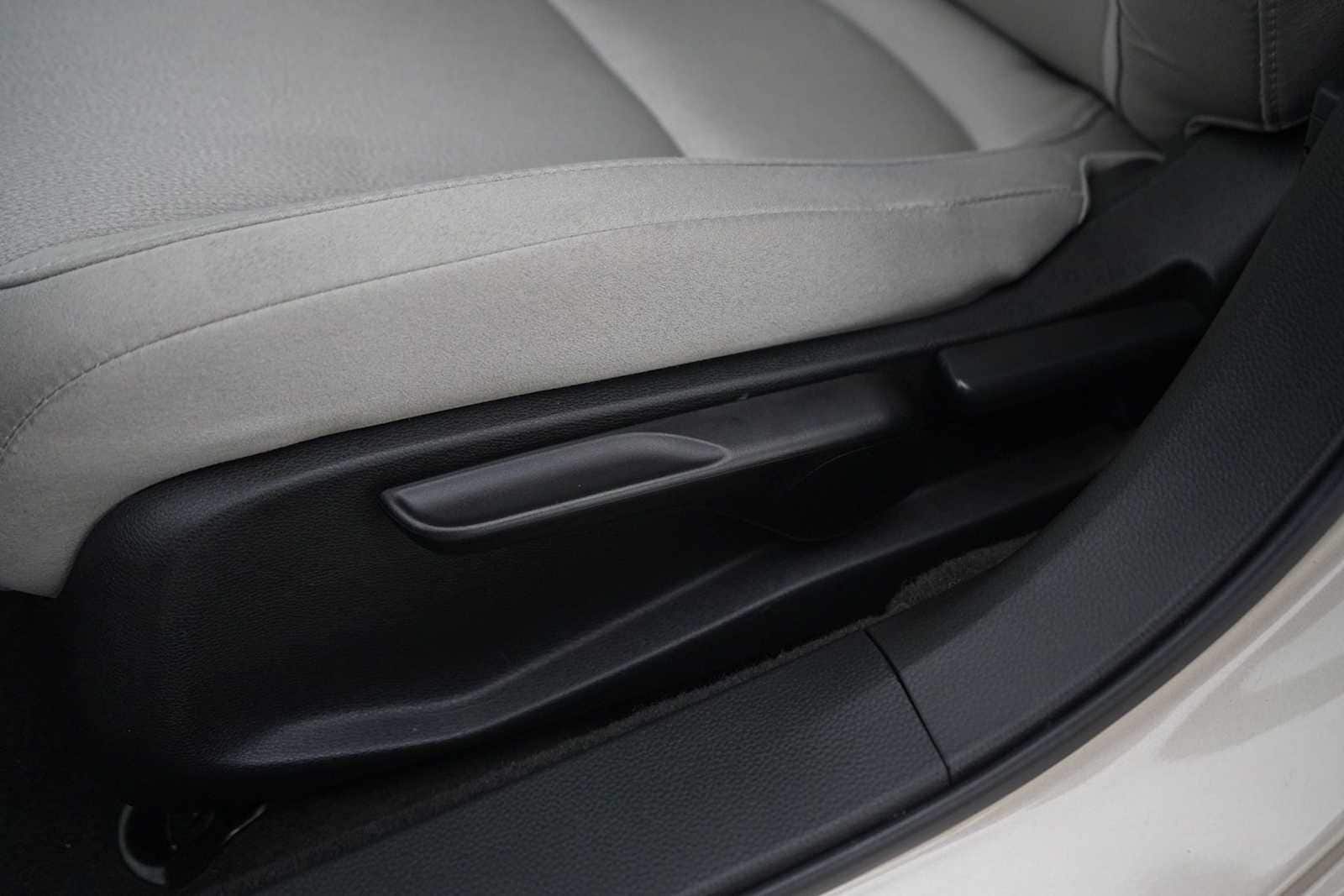 Thumbnail: 2019 Honda Accord - 12