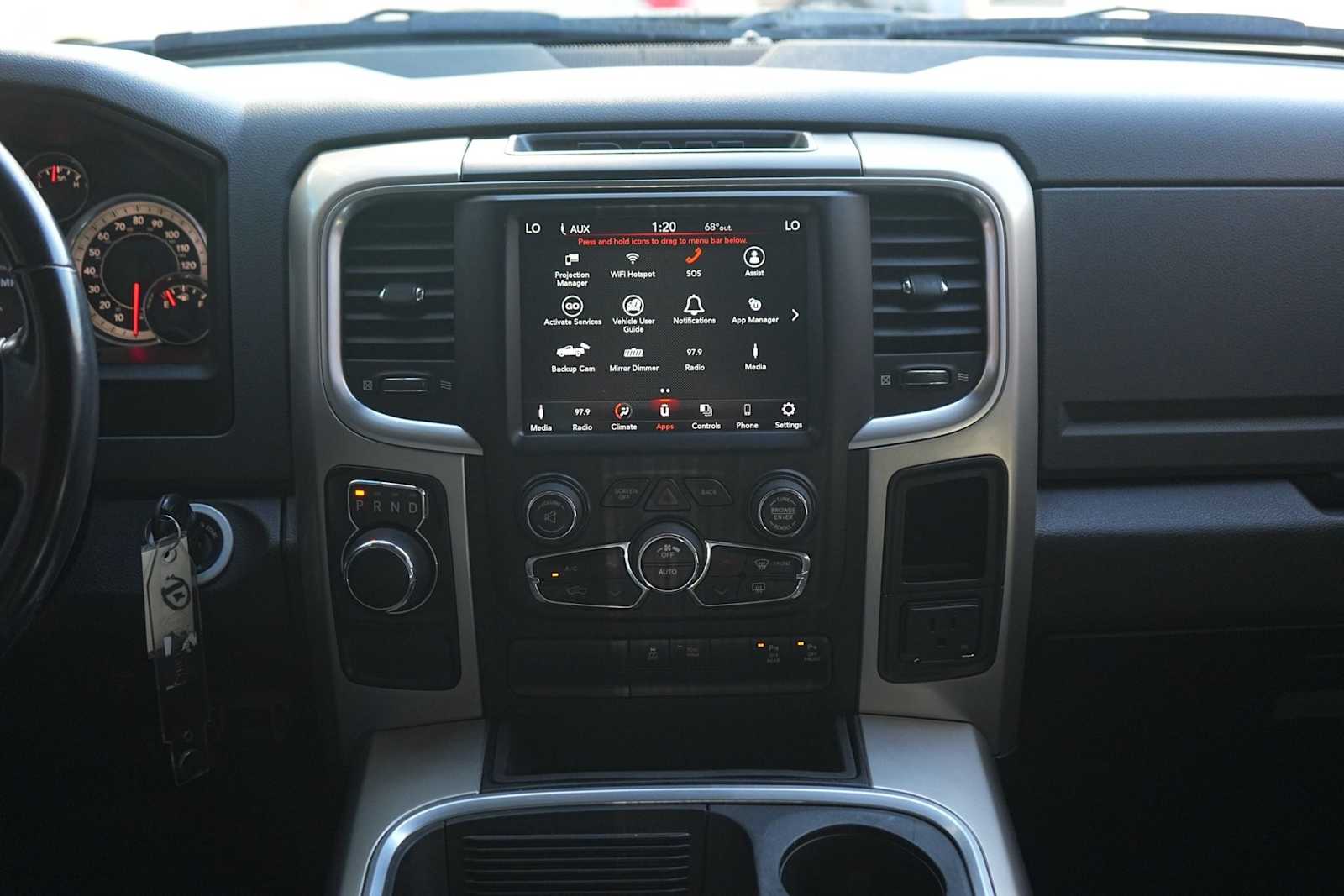 Thumbnail: 2019 RAM 1500 Classic - 19