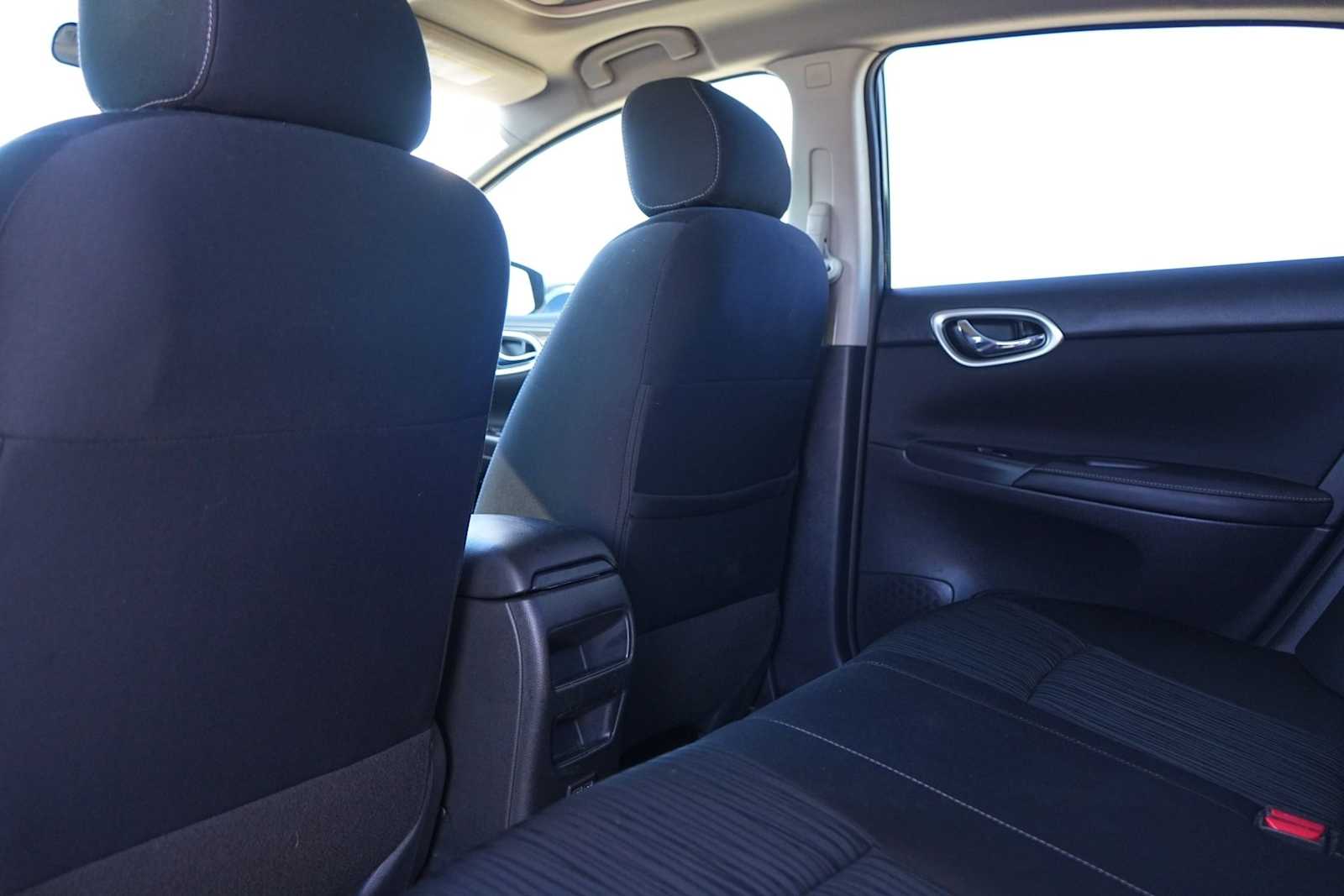 Thumbnail: 2019 Nissan Sentra - 13