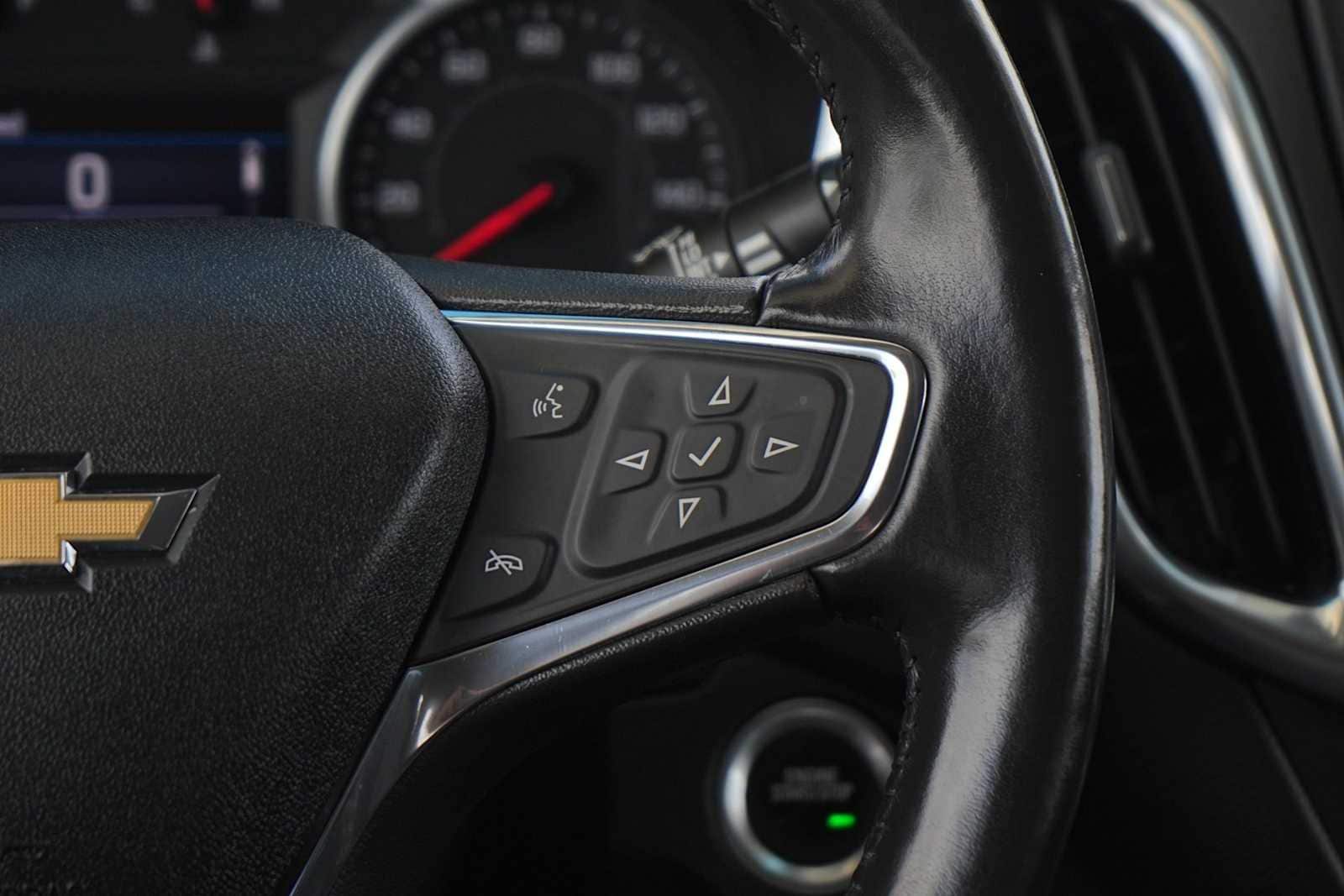 Thumbnail: 2020 Chevrolet Equinox - 18