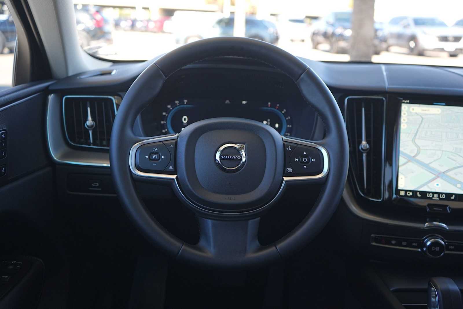 Thumbnail: 2024 Volvo XC60 - 16