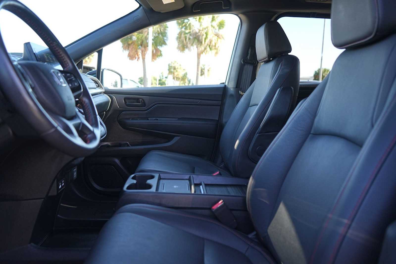 Thumbnail: 2025 Honda Odyssey - 10