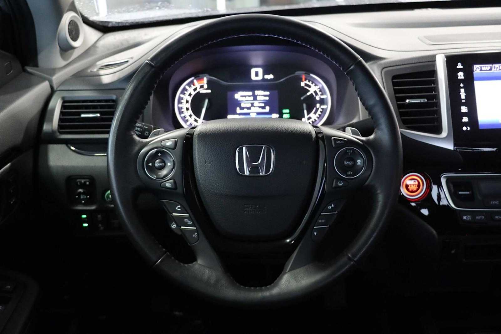 2020 Honda Ridgeline RTL-E 16