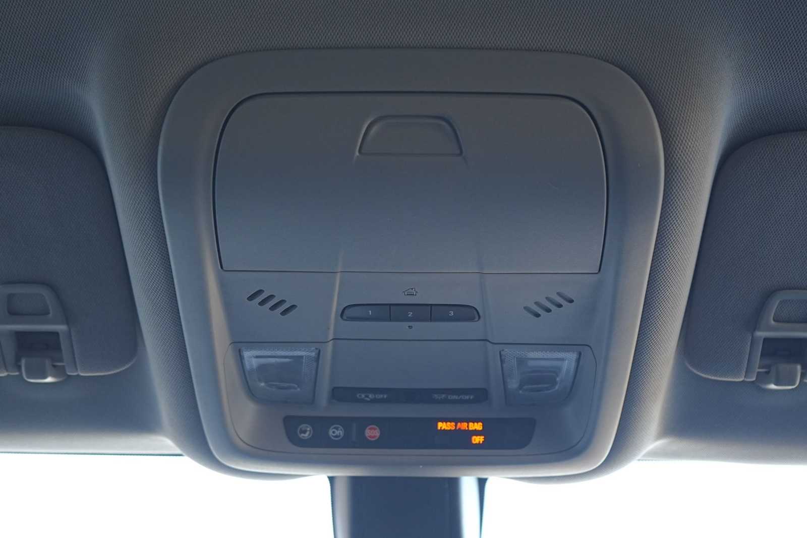 Thumbnail: 2018 Chevrolet Equinox - 26