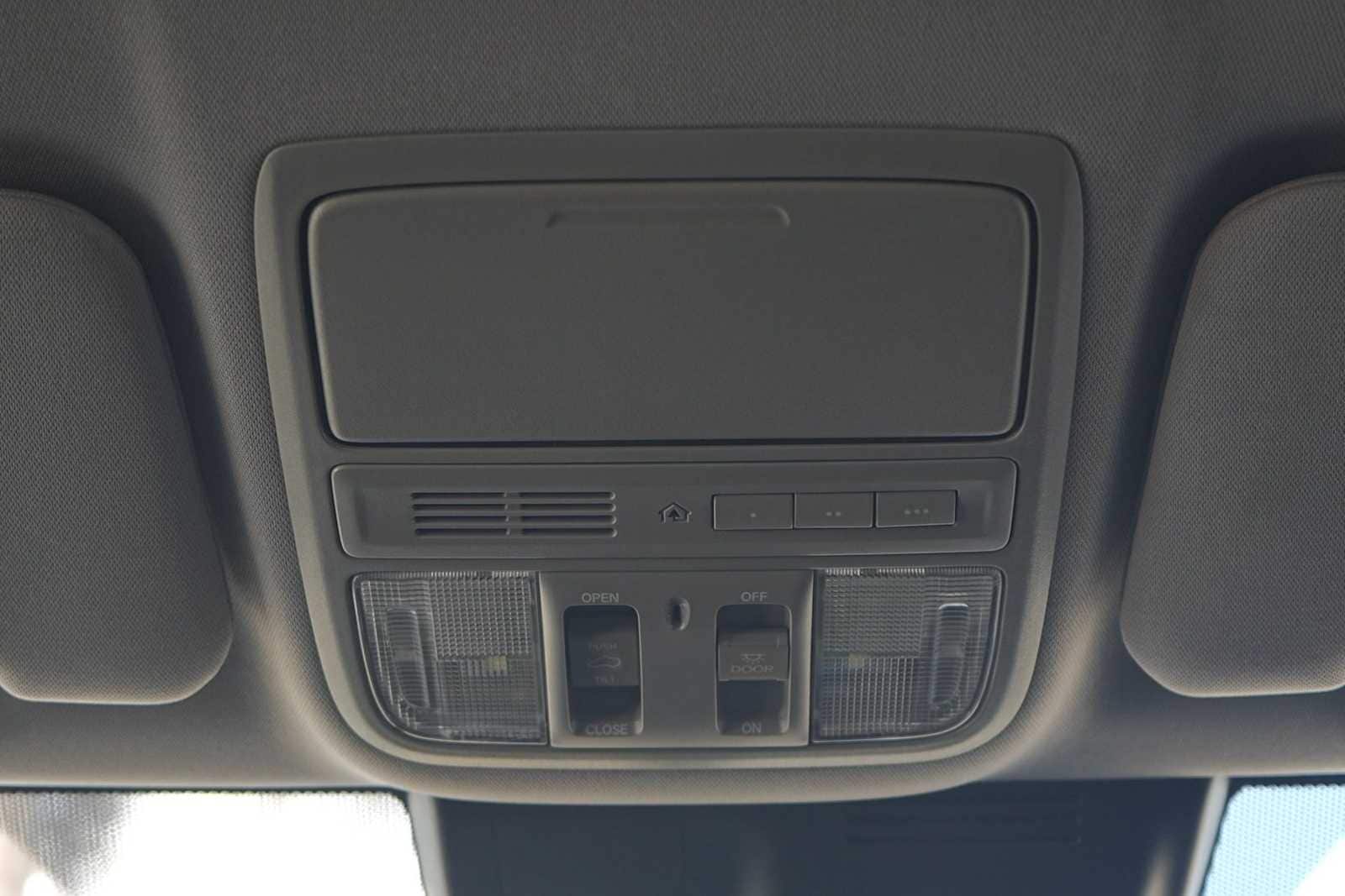 Thumbnail: 2021 Honda CR-V - 23