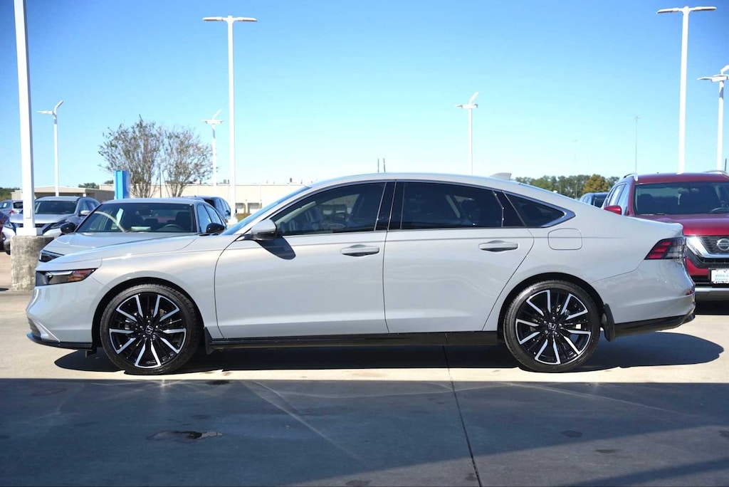 New 2025 Honda Accord Hybrid Touring Sedan