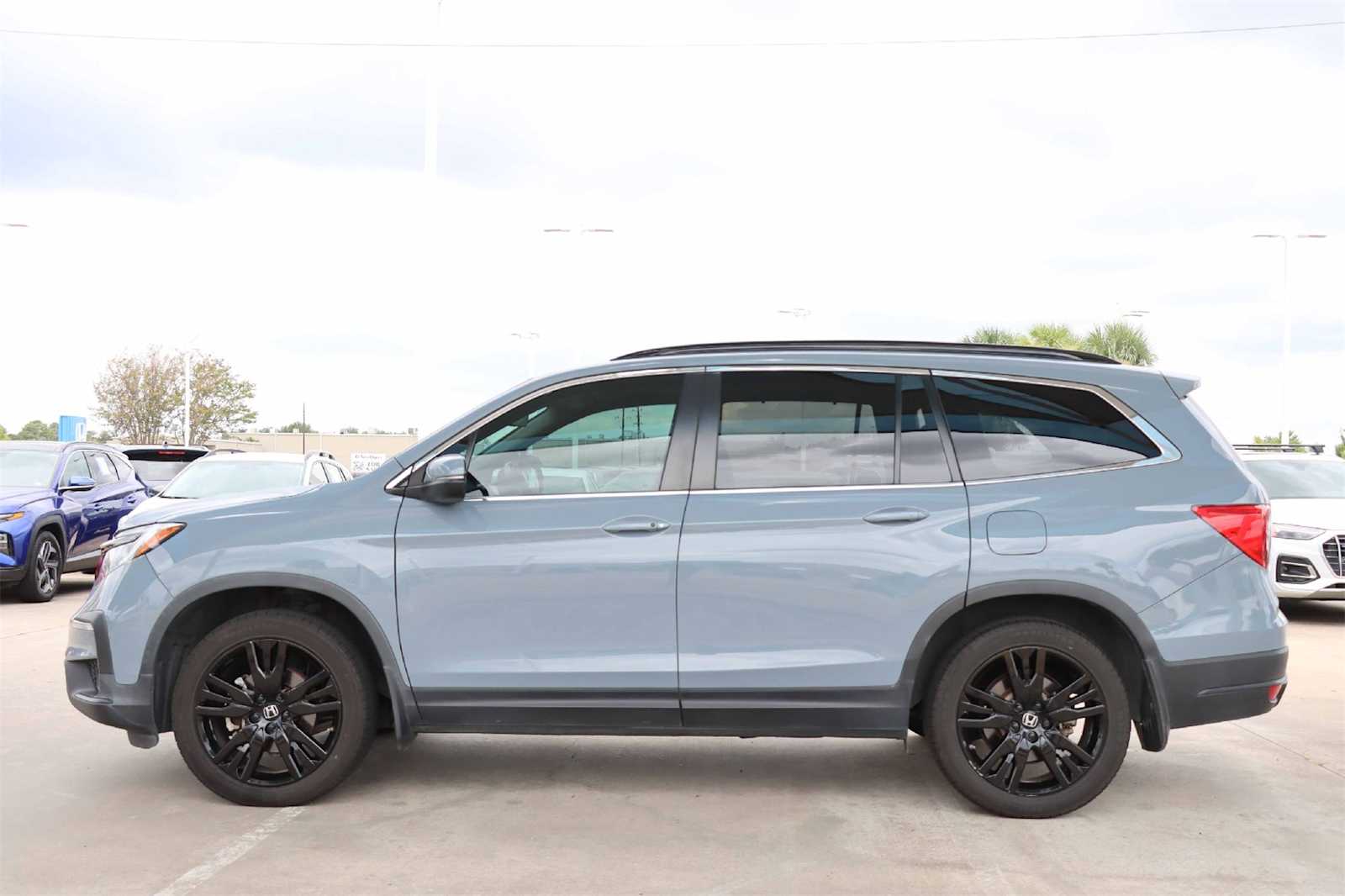 Thumbnail: 2022 Honda Pilot - 3