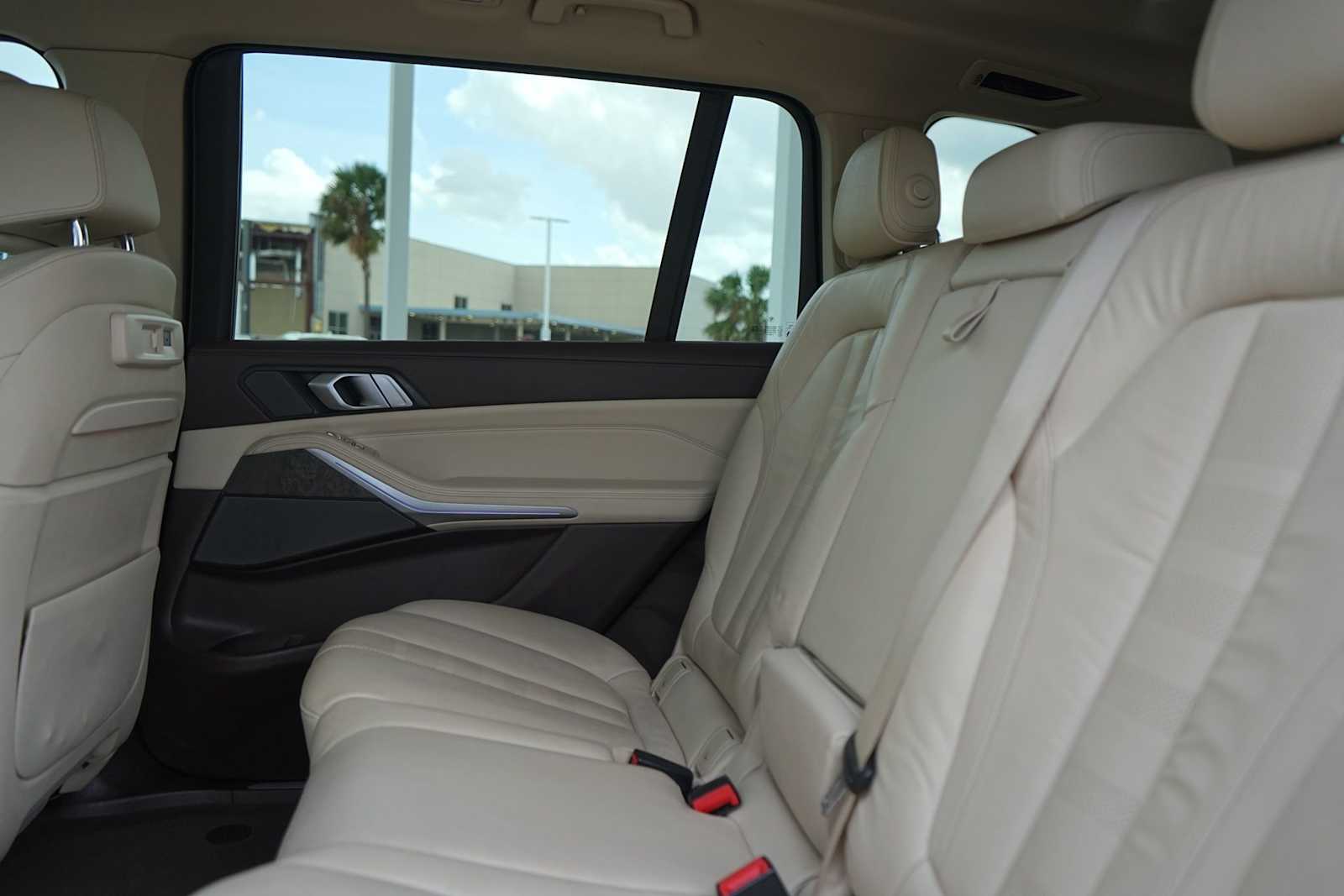 Thumbnail: 2019 BMW X7 - 11