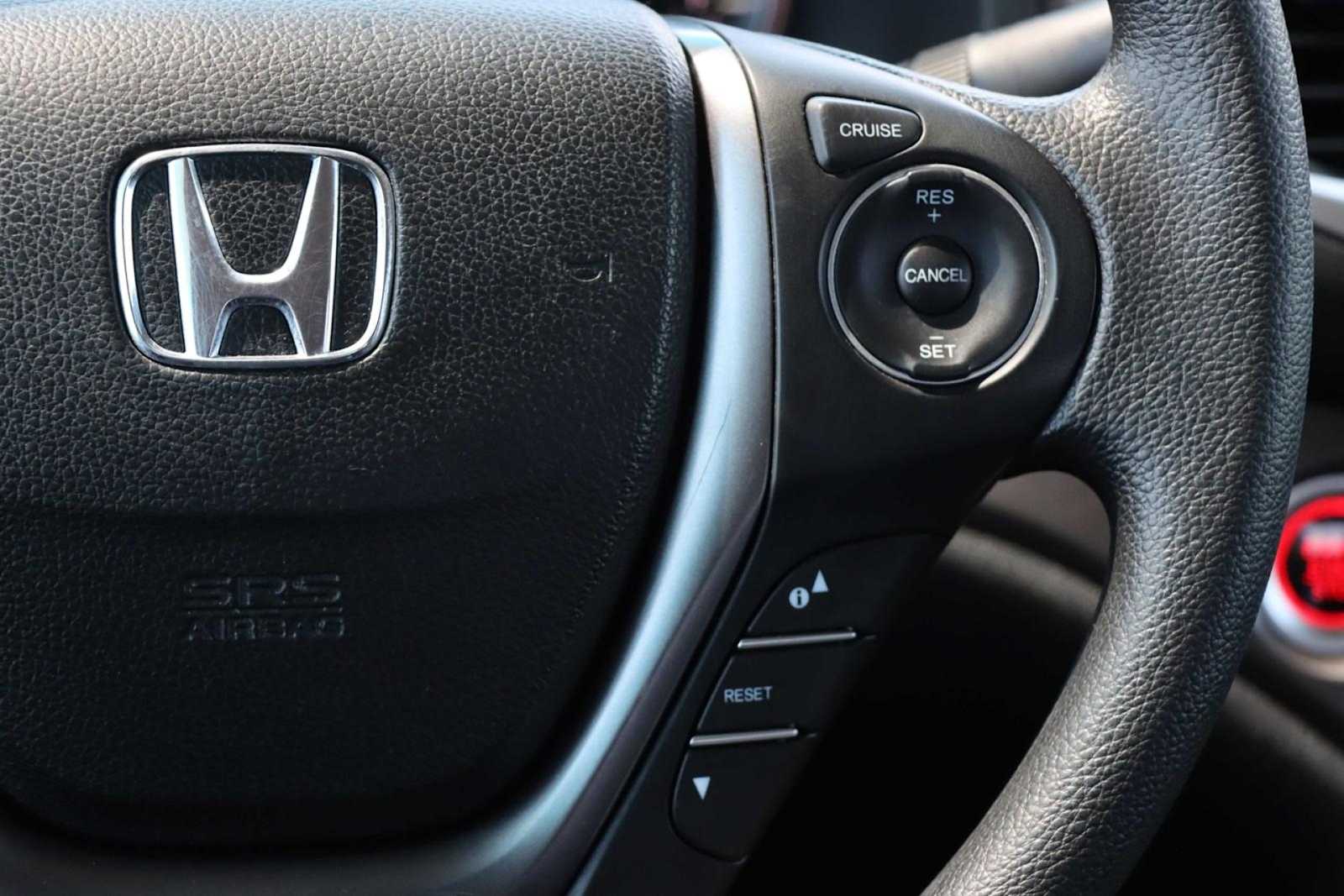 2019 Honda Ridgeline Sport 24
