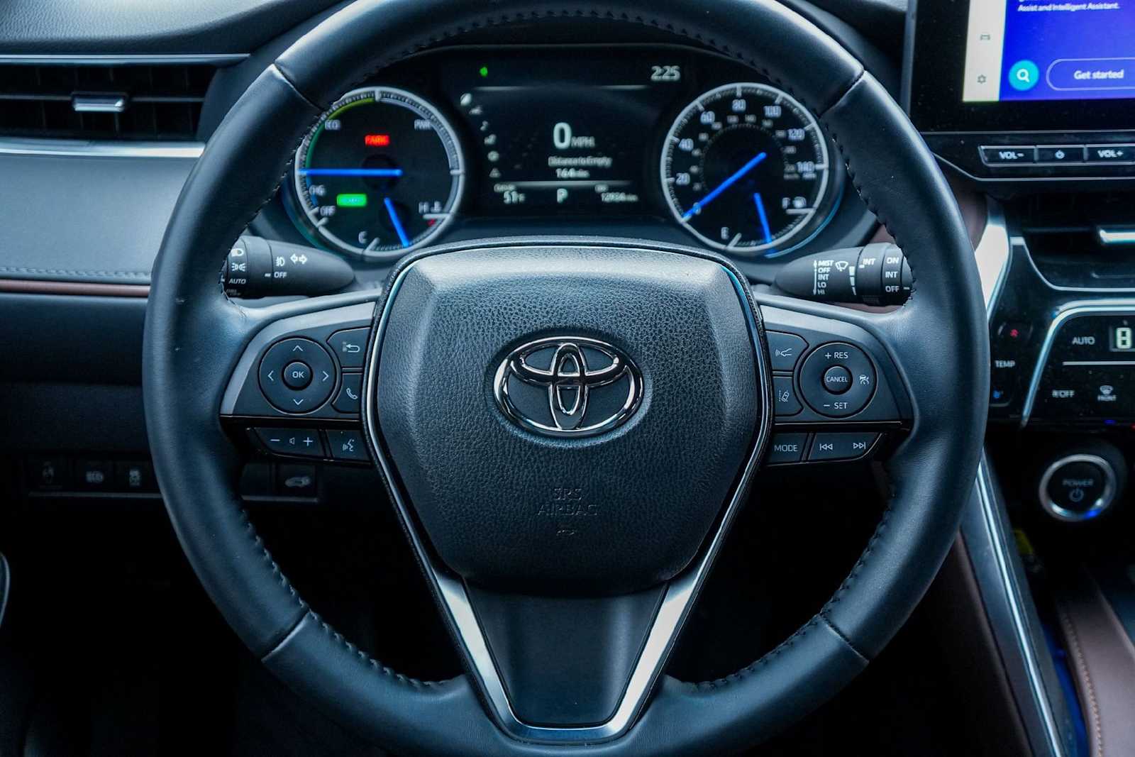 Thumbnail: 2024 Toyota Venza - 15