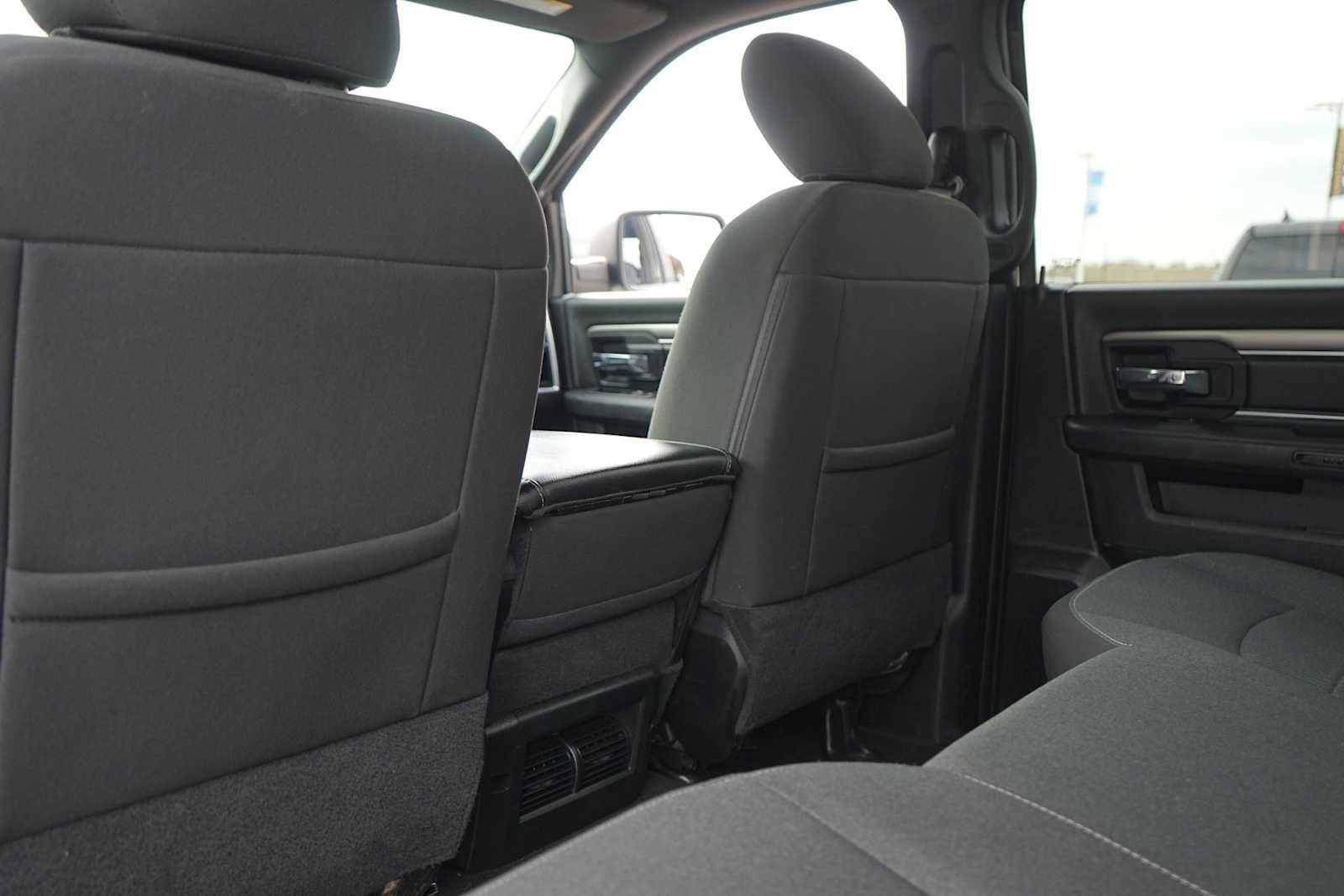 Thumbnail: 2024 RAM 1500 Classic - 13