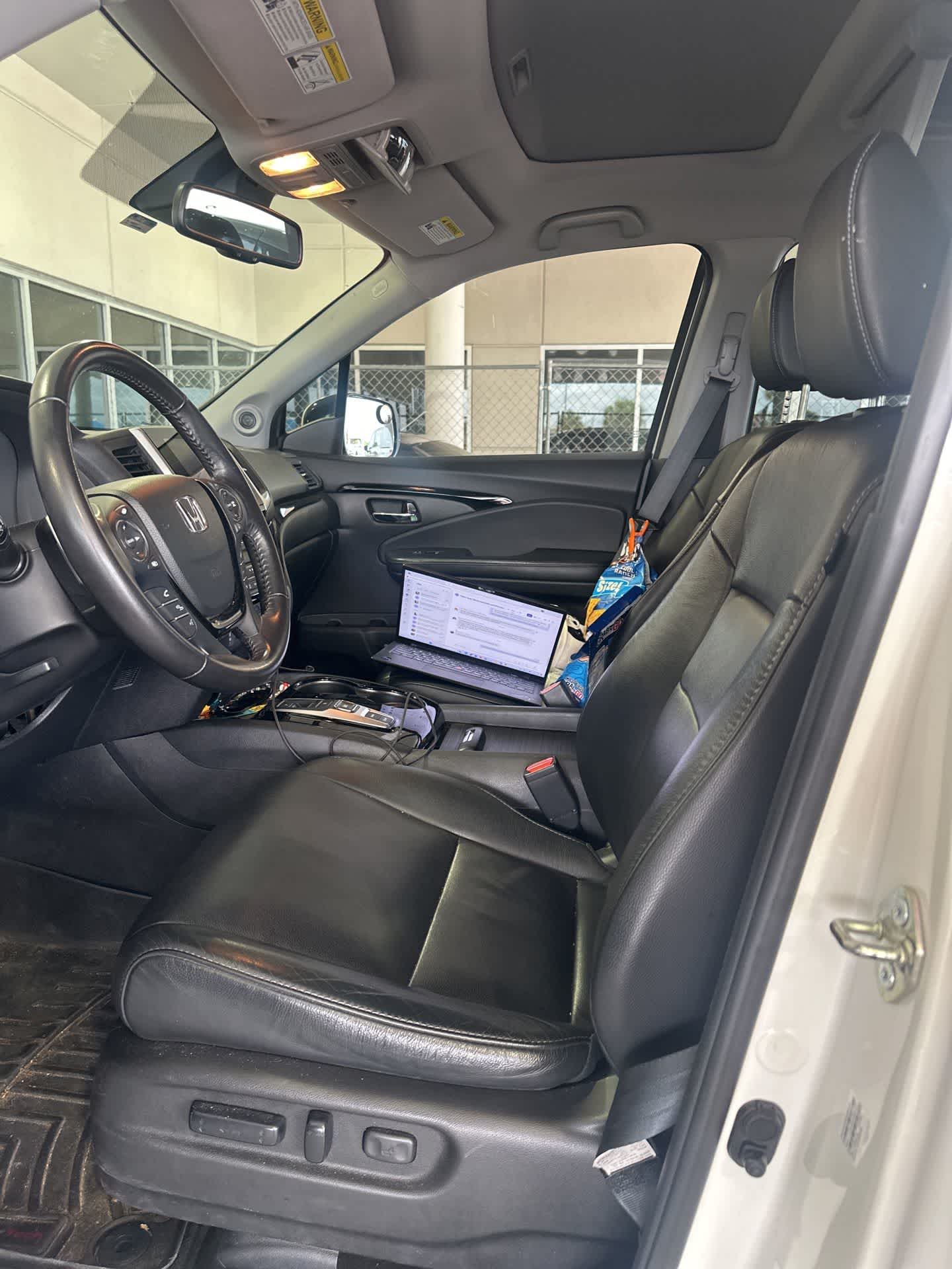 Thumbnail: 2018 Honda Pilot - 6
