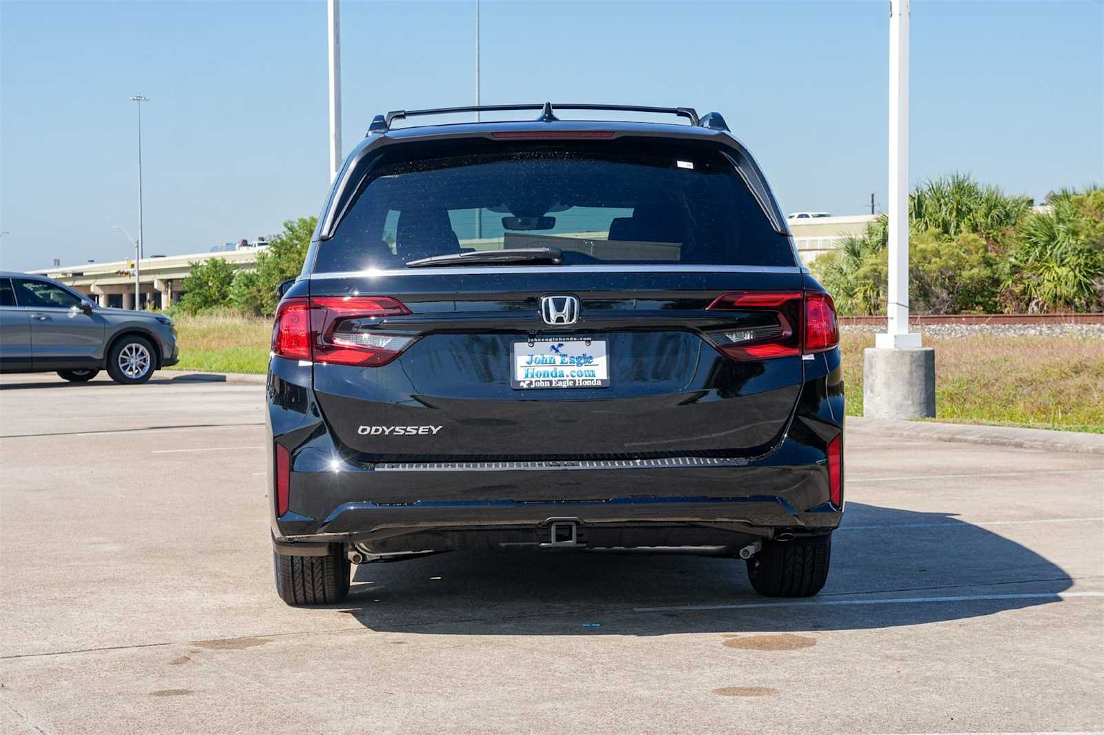 Thumbnail: 2026 Honda Odyssey - 5