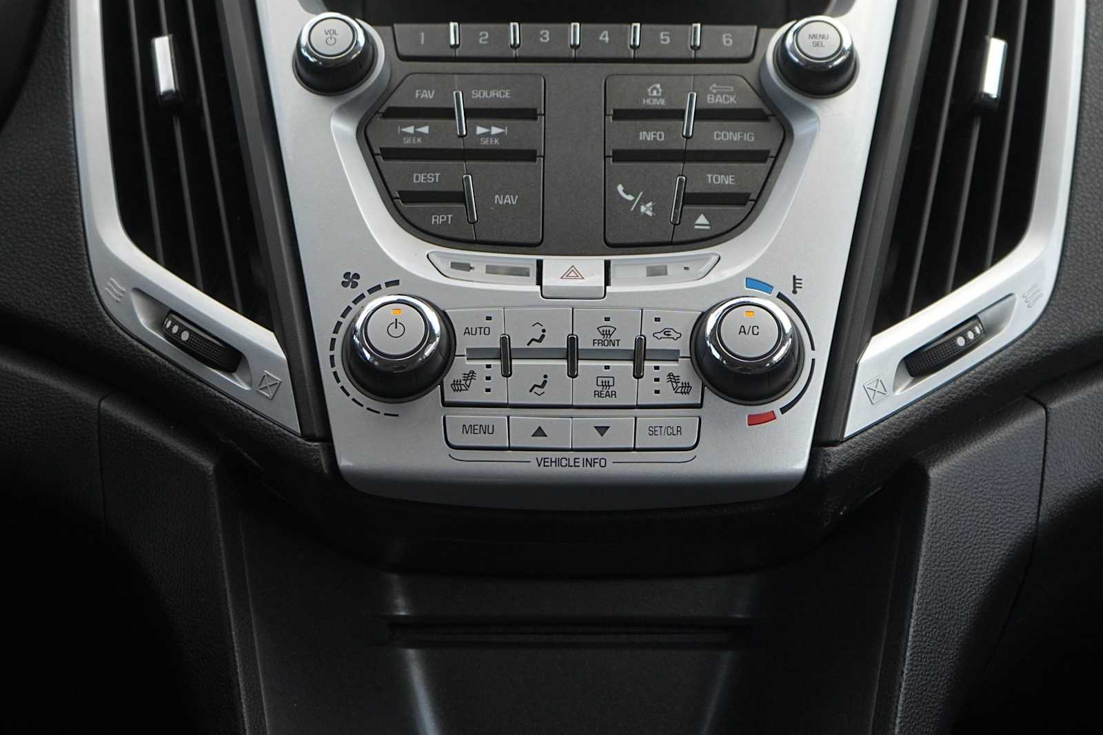 Thumbnail: 2015 GMC Terrain - 20