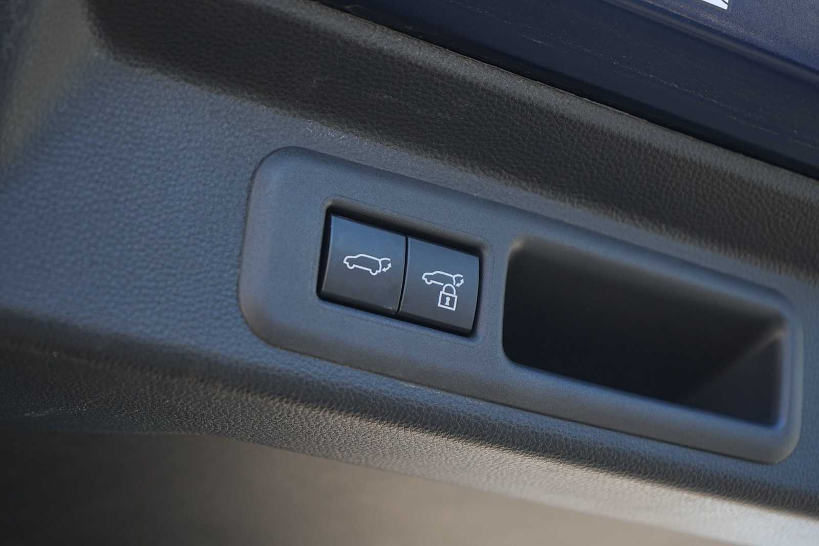 Thumbnail: 2024 Toyota Sequoia - 26