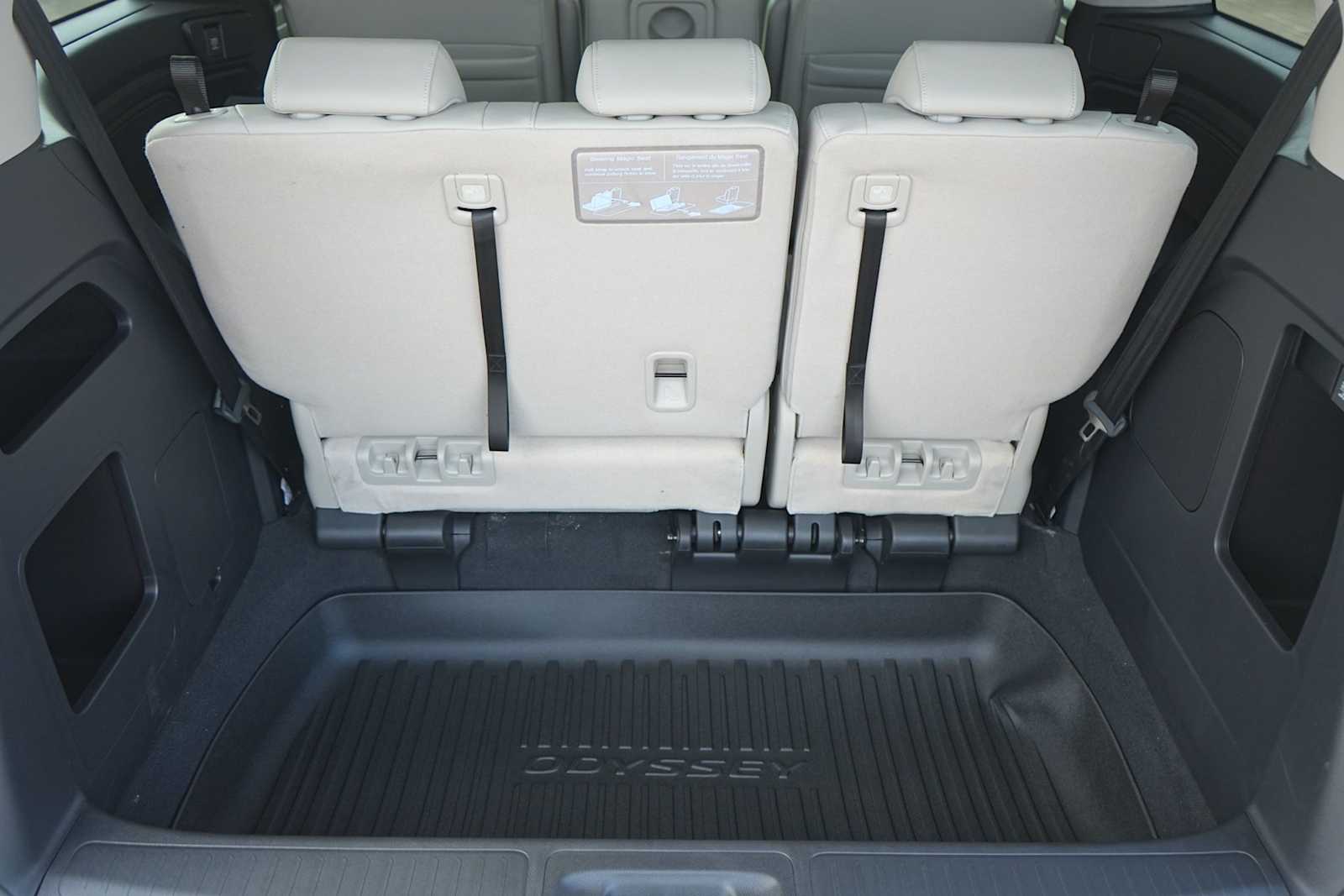 Thumbnail: 2026 Honda Odyssey - 19