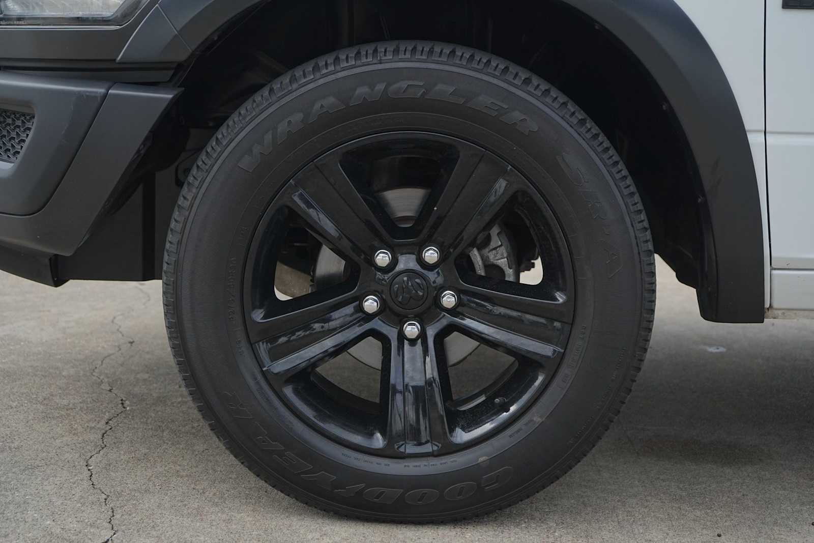 Thumbnail: 2024 RAM 1500 Classic - 7